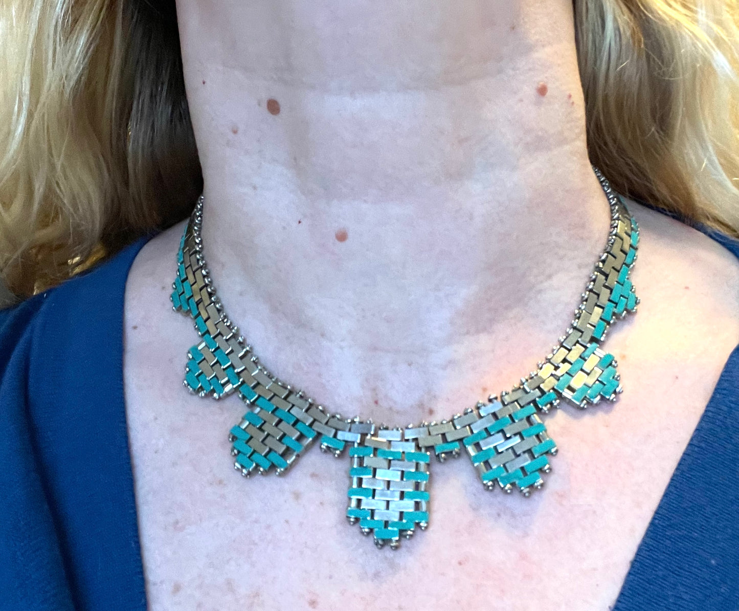 Vintage Jakob Bengel Art Deco brickwork / mauerwerk machine age shiny chrome silver tone necklace, teal green enamel embellishment