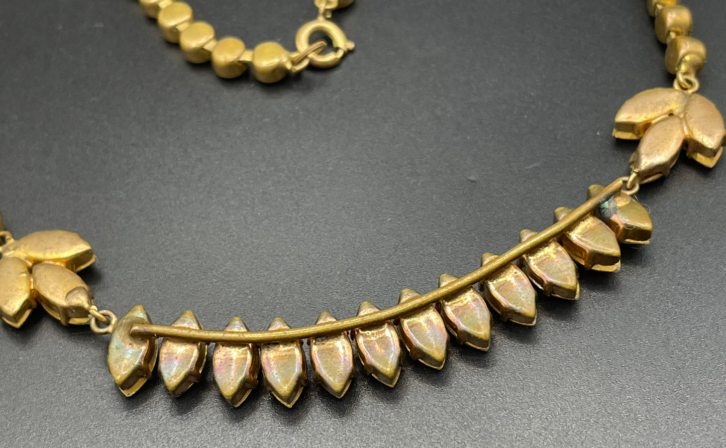 Vintage Art Deco Czech clear crystal paste and gold tone necklace, clear collet set rhinestone riviere with pretty marquise cut stones