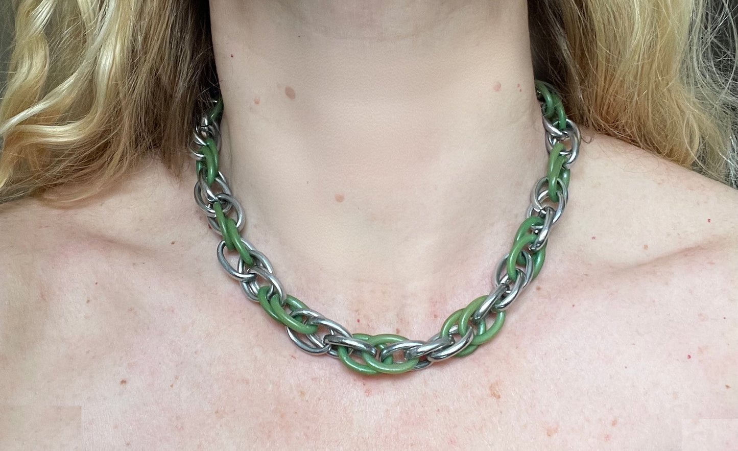 Vintage Jakob Bengel Art Deco machine age geometric silver tone chrome and green galalith interlocking ring chunky chain style necklace