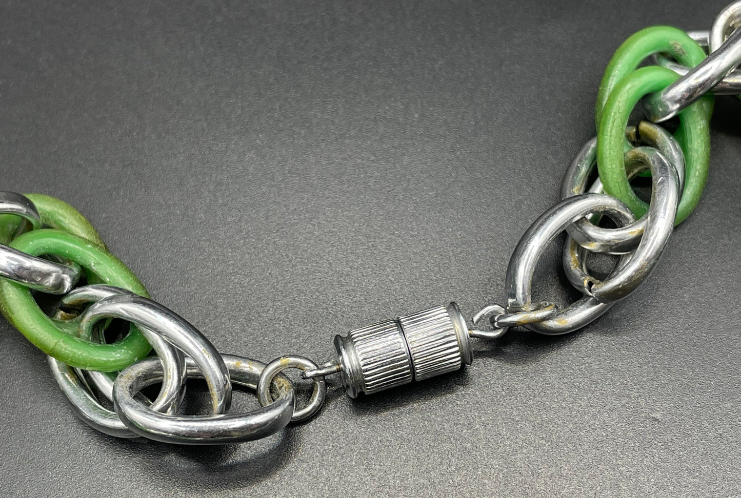 Vintage Jakob Bengel Art Deco machine age geometric silver tone chrome and green galalith interlocking ring chunky chain style necklace