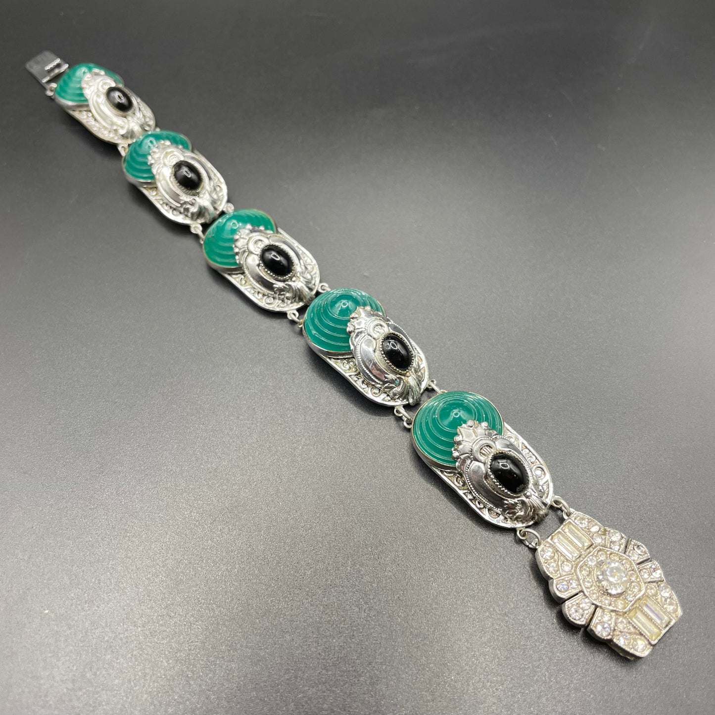 Vintage Art Deco emerald green moulded glass, black glass cabochon and silver tone bracelet - replacement rhinestone clasp