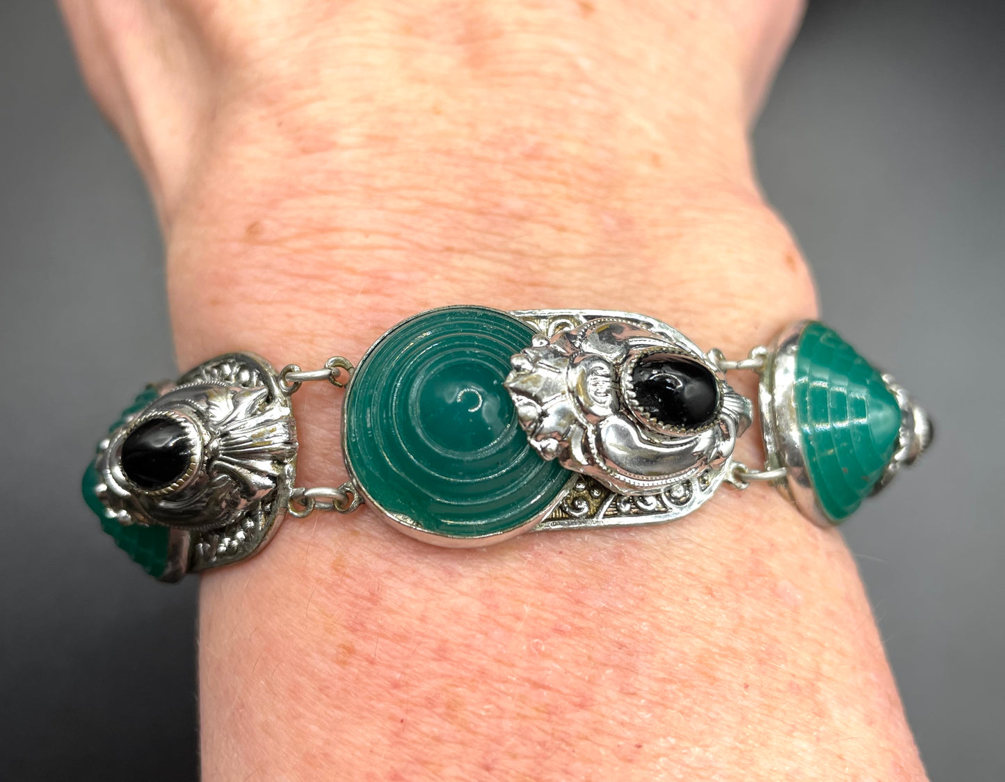 Vintage Art Deco emerald green moulded glass, black glass cabochon and silver tone bracelet - replacement rhinestone clasp