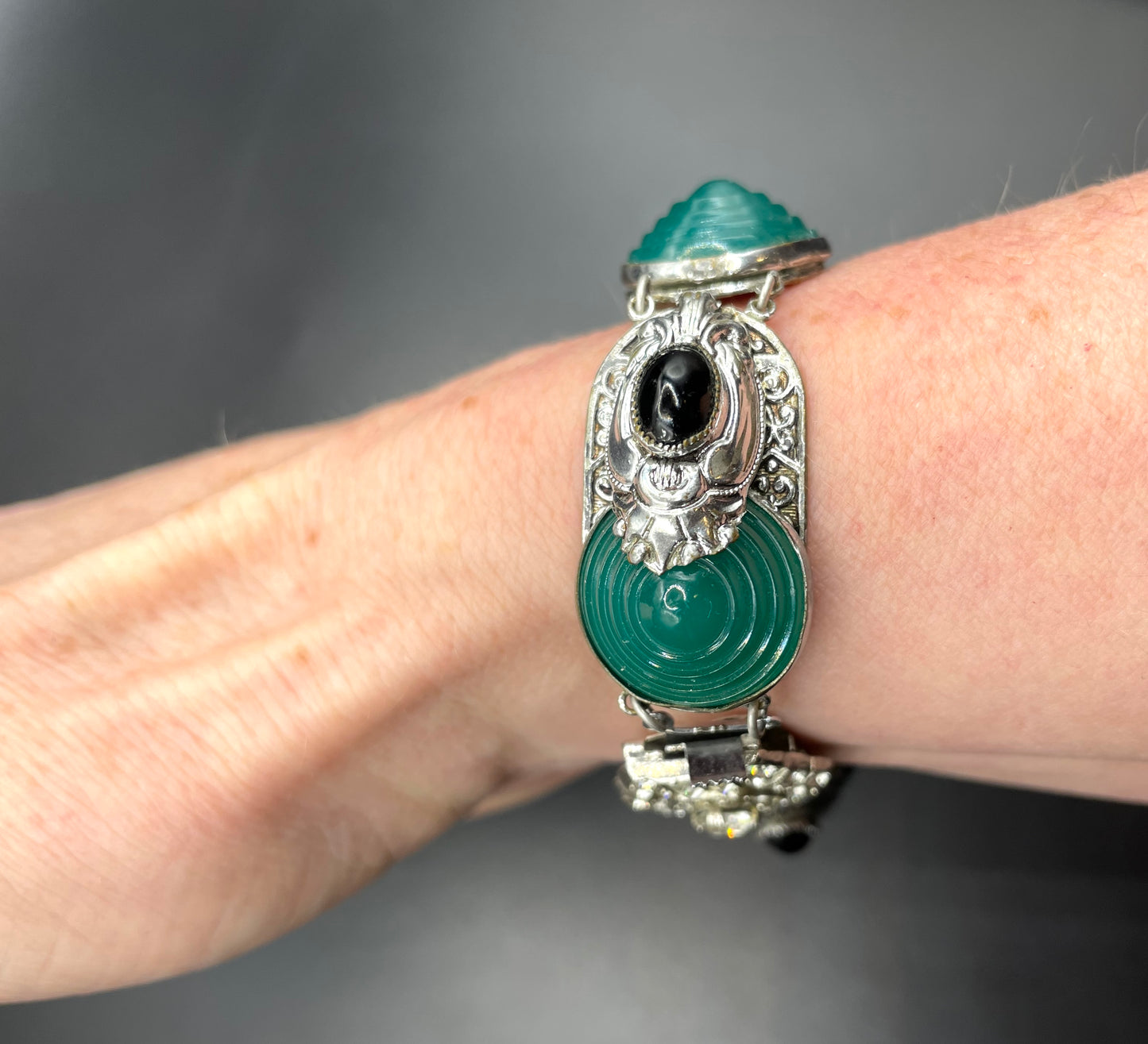 Vintage Art Deco emerald green moulded glass, black glass cabochon and silver tone bracelet - replacement rhinestone clasp