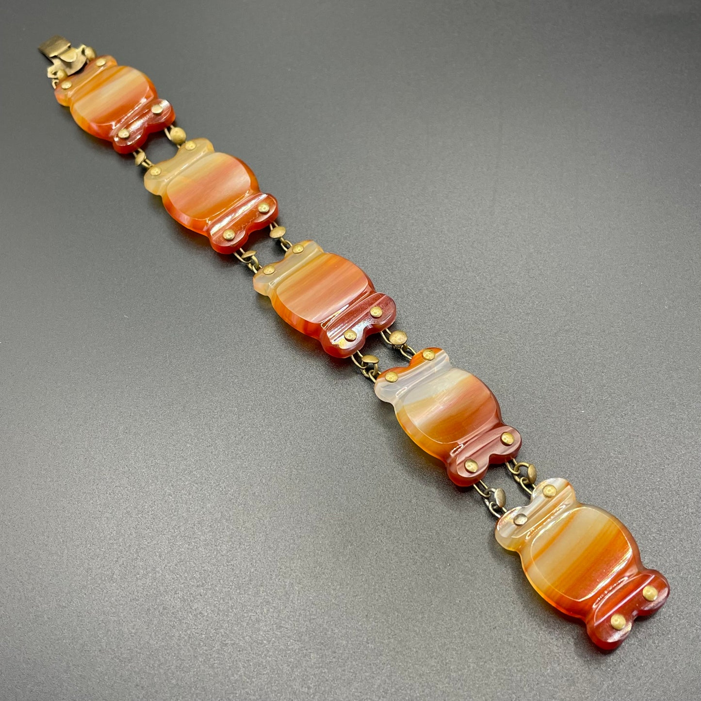 Antique Victorian carnelian agate carved panel Scottish style bracelet, beautiful gemstones, please read description for condition
