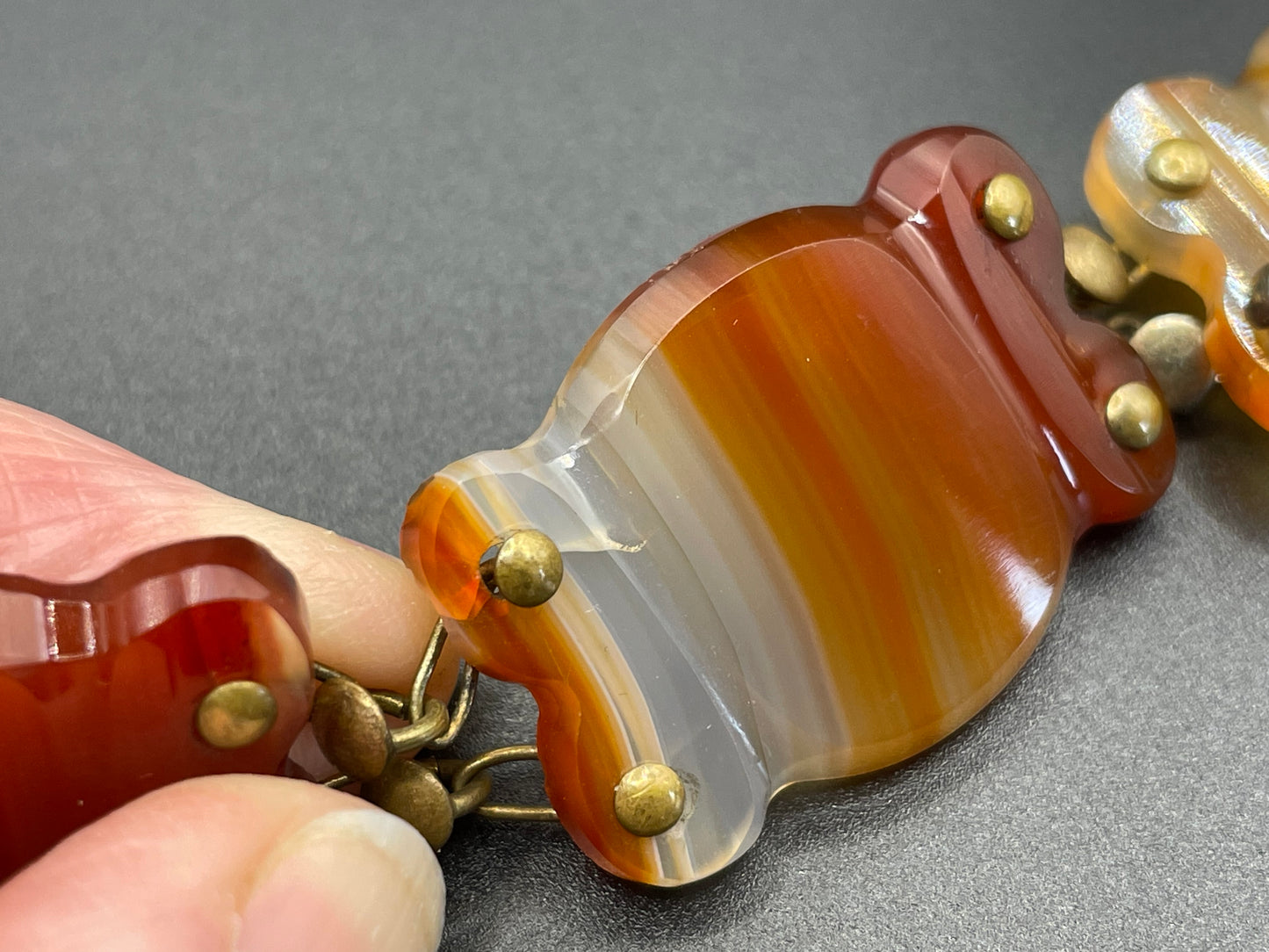 Antique Victorian carnelian agate carved panel Scottish style bracelet, beautiful gemstones, please read description for condition
