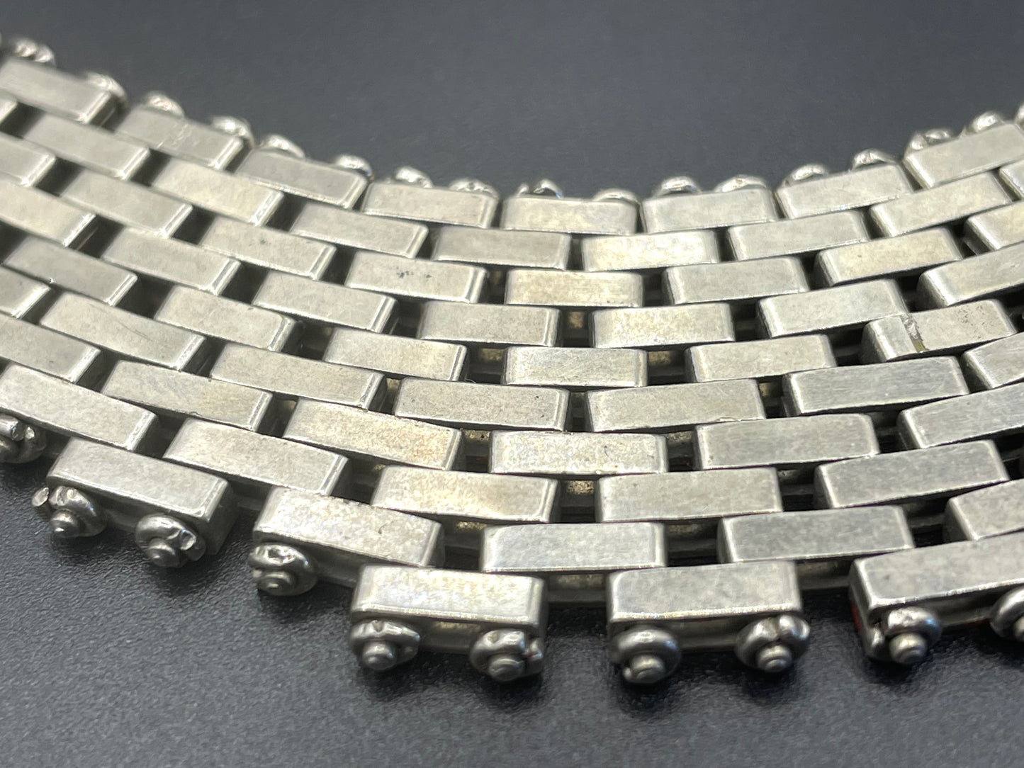 Vintage Jakob Bengel Art Deco brickwork / mauerwerk machine age shiny chrome silver tone necklace, red enamel embellishments