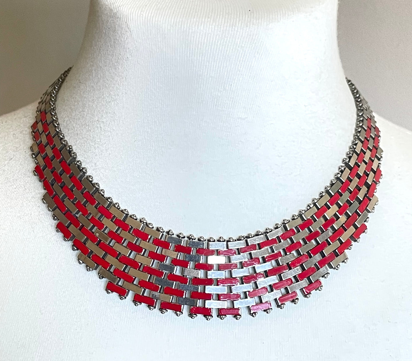 Vintage Jakob Bengel Art Deco brickwork / mauerwerk machine age shiny chrome silver tone necklace, red enamel embellishments