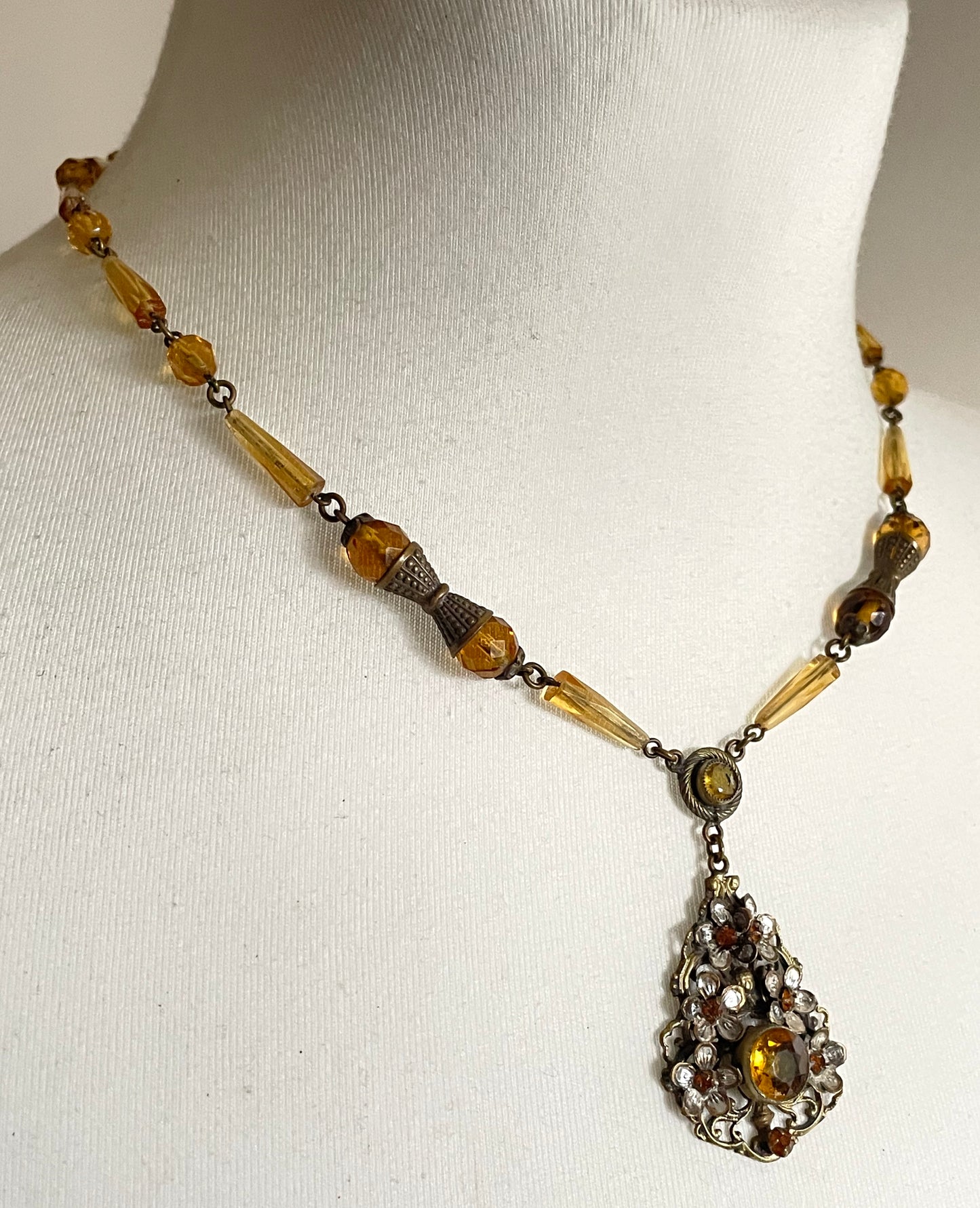 Vintage Neiger pendant necklace - citrine yellow rhinestones and faceted beads with pretty floral design