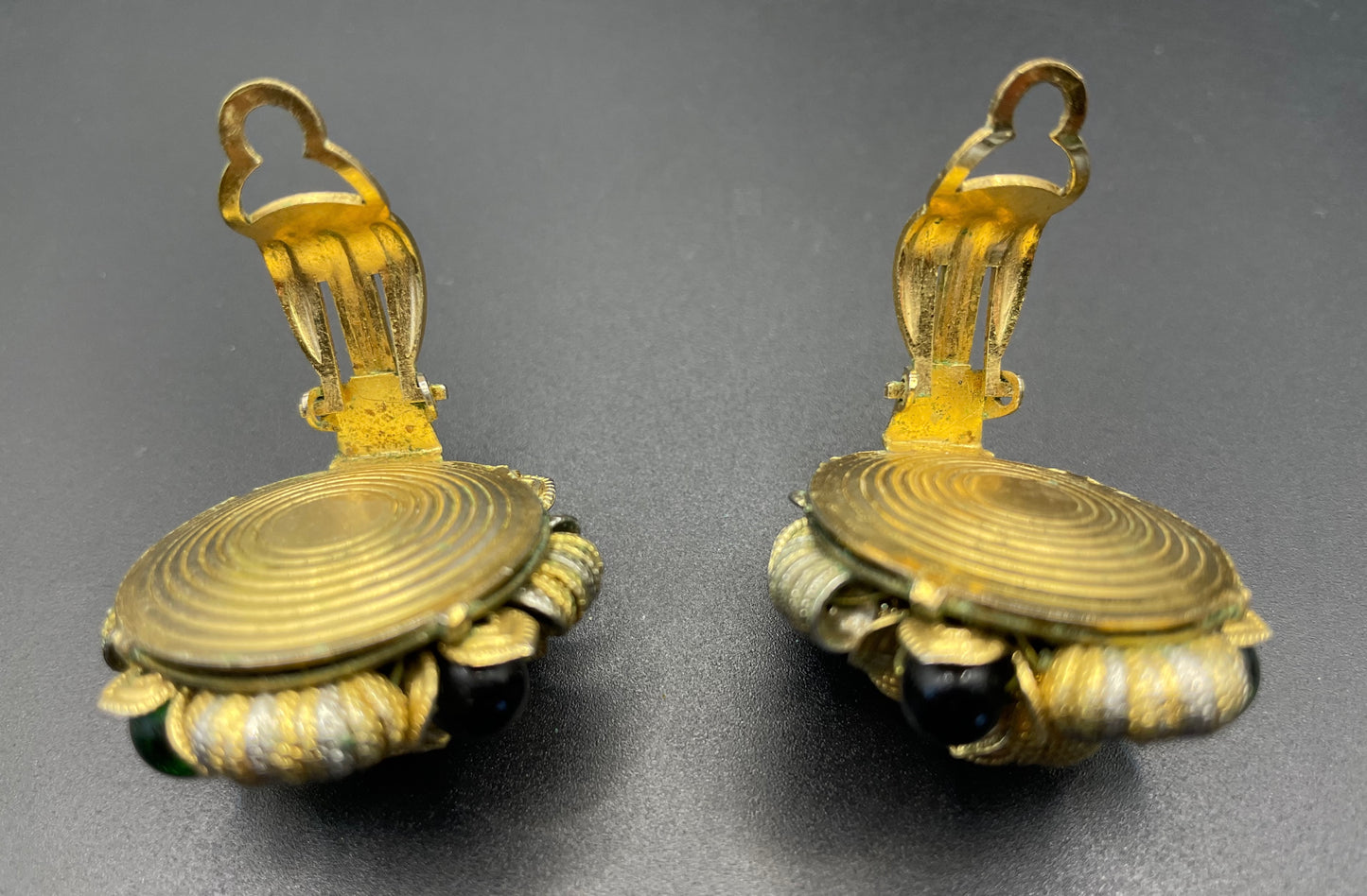 Vintage Francoise Montague clip-on earrings, characteristic stacked gold & silver tone cups with glass faux pearls and colourful glass beads