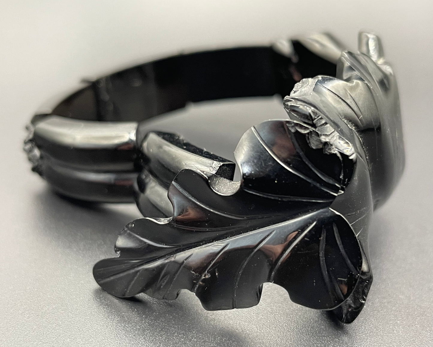 Antique Victorian Whitby jet hand carved chunky bead stretch bracelet, with beautiful leaf design carving