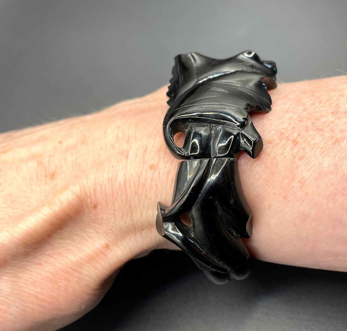 Antique Victorian Whitby jet hand carved chunky bead stretch bracelet, with beautiful leaf design carving