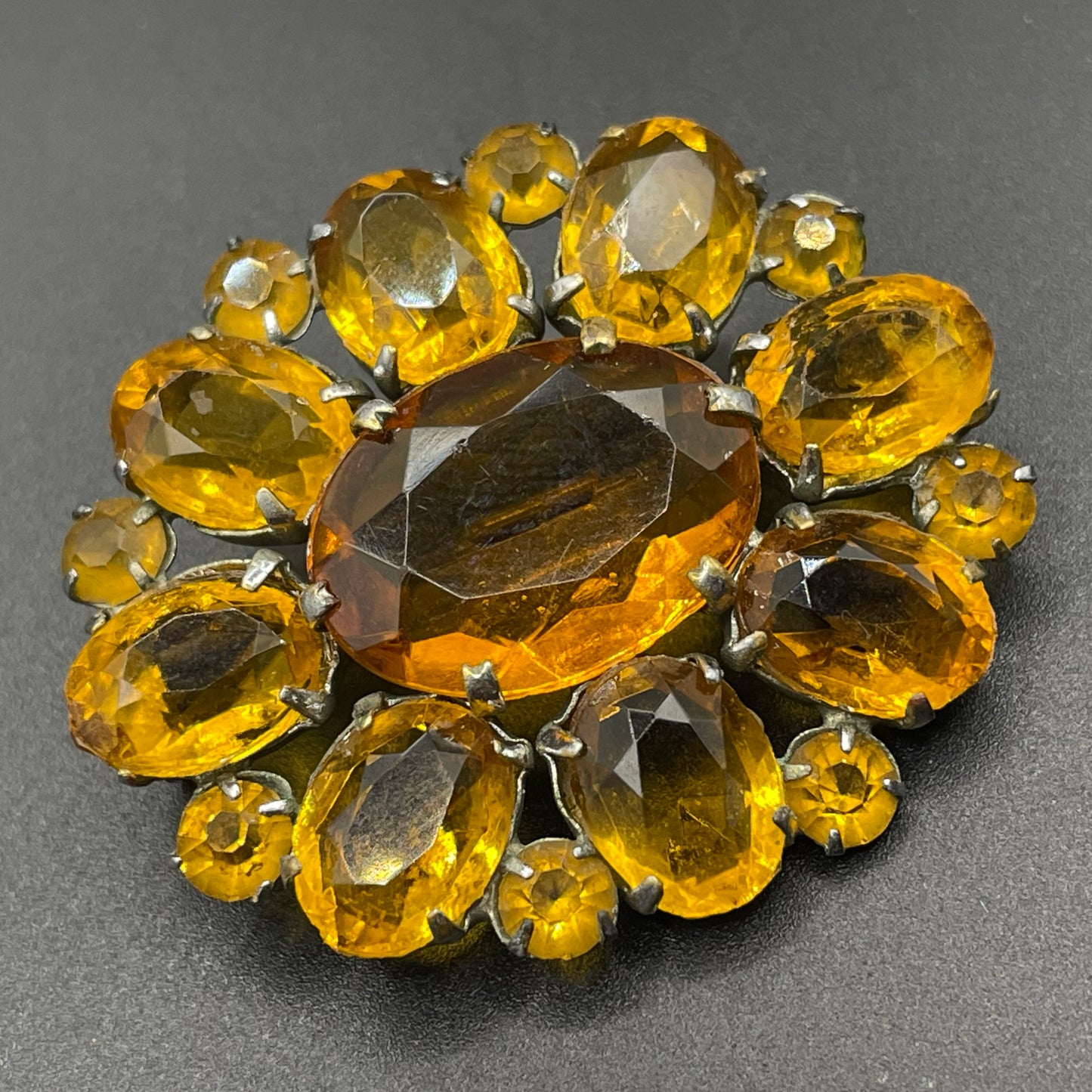 Vintage Art Deco citrine yellow glass rhinestone, open-backed, pale antique gold tone brooch pin, stunning sunshine colour