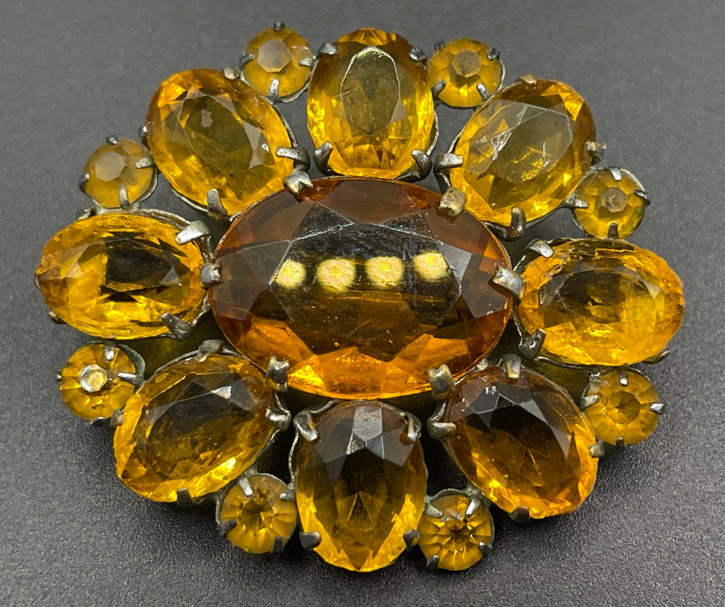 Vintage Art Deco citrine yellow glass rhinestone, open-backed, pale antique gold tone brooch pin, stunning sunshine colour