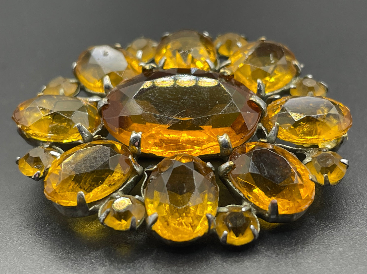 Vintage Art Deco citrine yellow glass rhinestone, open-backed, pale antique gold tone brooch pin, stunning sunshine colour