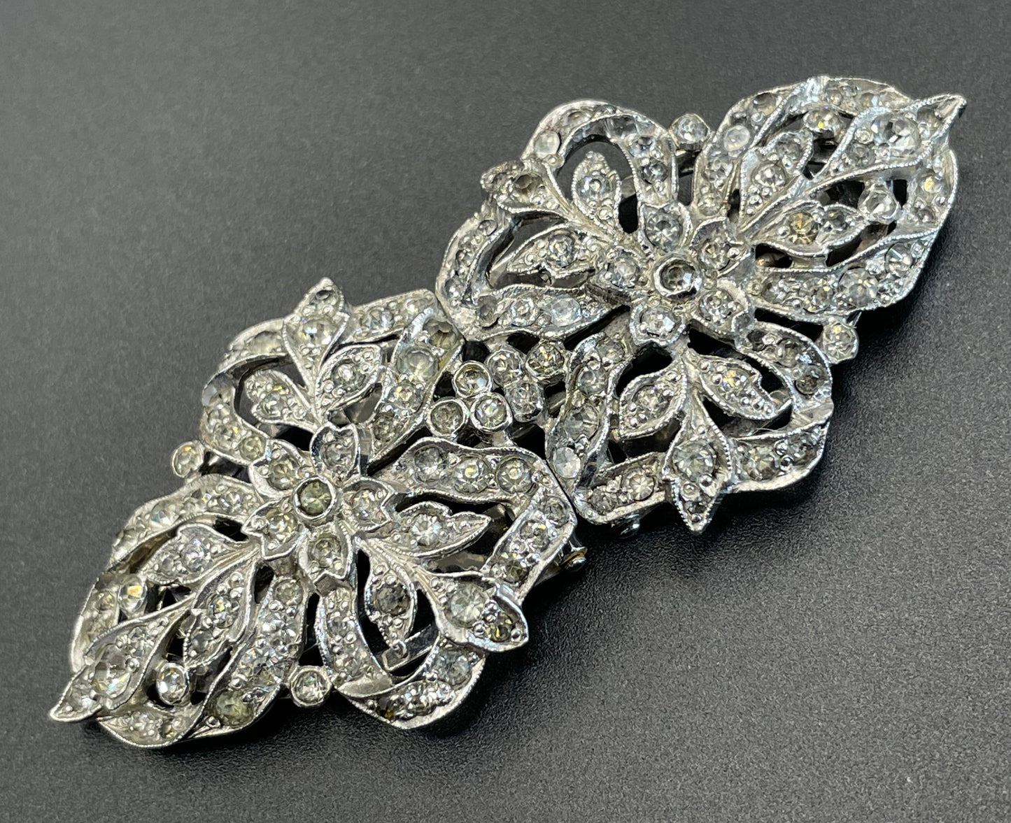 Vintage Art Deco rhinestone duette, brooch that is convertible into two dress clips, metamorphic jewellery, Ciro Pearls, made by Trifari