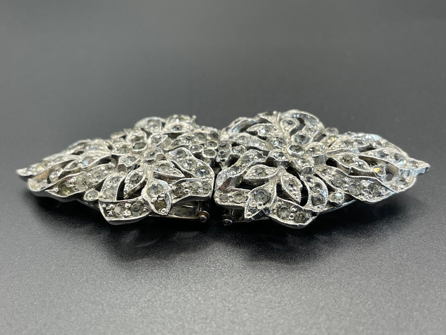 Vintage Art Deco rhinestone duette, brooch that is convertible into two dress clips, metamorphic jewellery, Ciro Pearls, made by Trifari