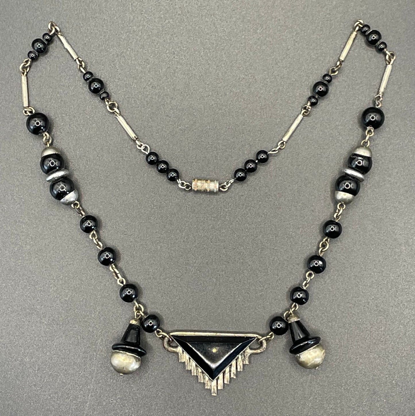 Vintage Art Deco machine age silver tone chrome and black glass necklace