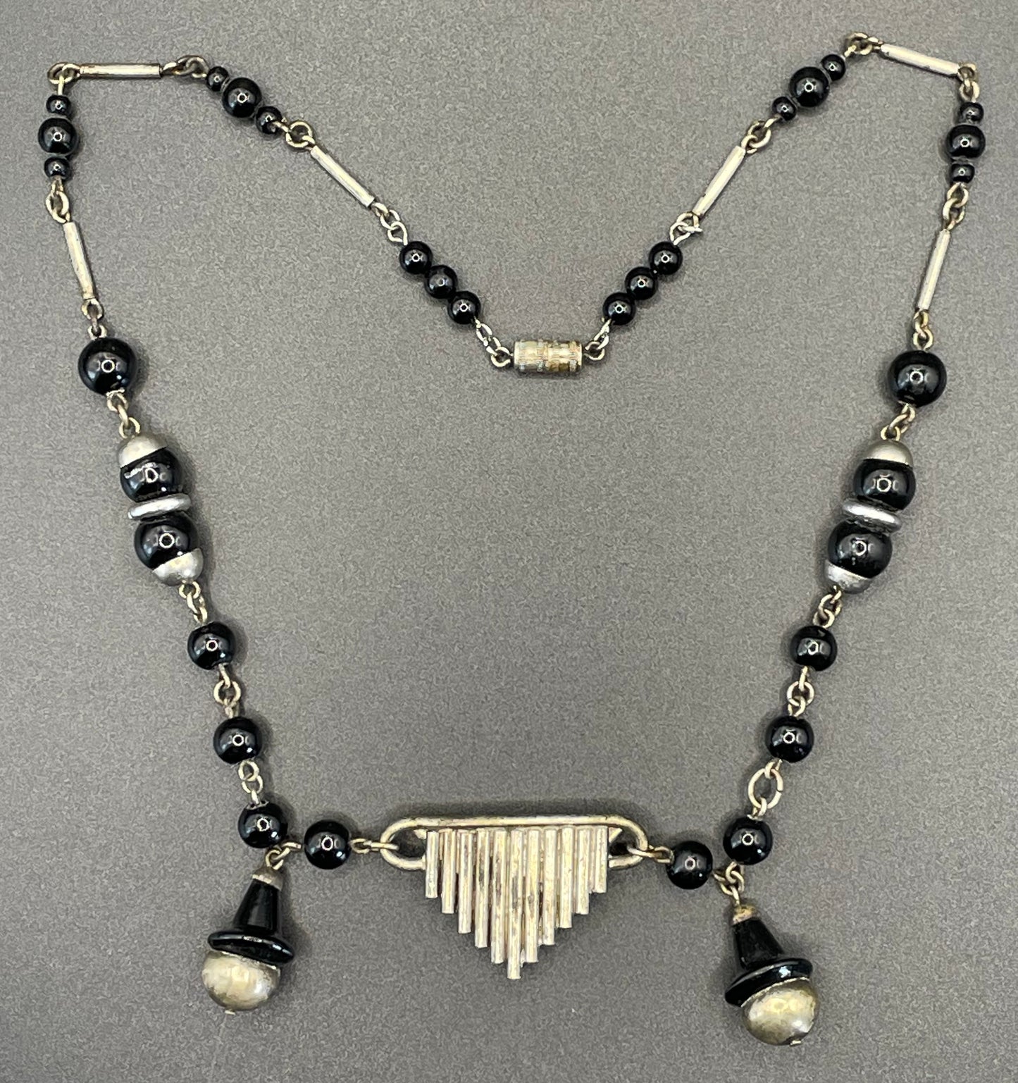 Vintage Art Deco machine age silver tone chrome and black glass necklace