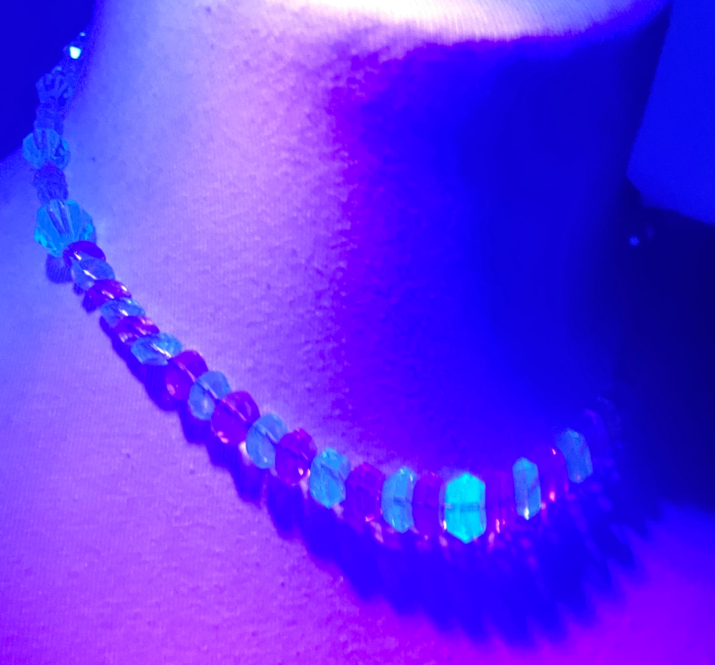 Vintage uranium glass faceted crystal bead Art Deco necklace - delicate pale yellow and blue beads that glow under UV light on foxtail chain