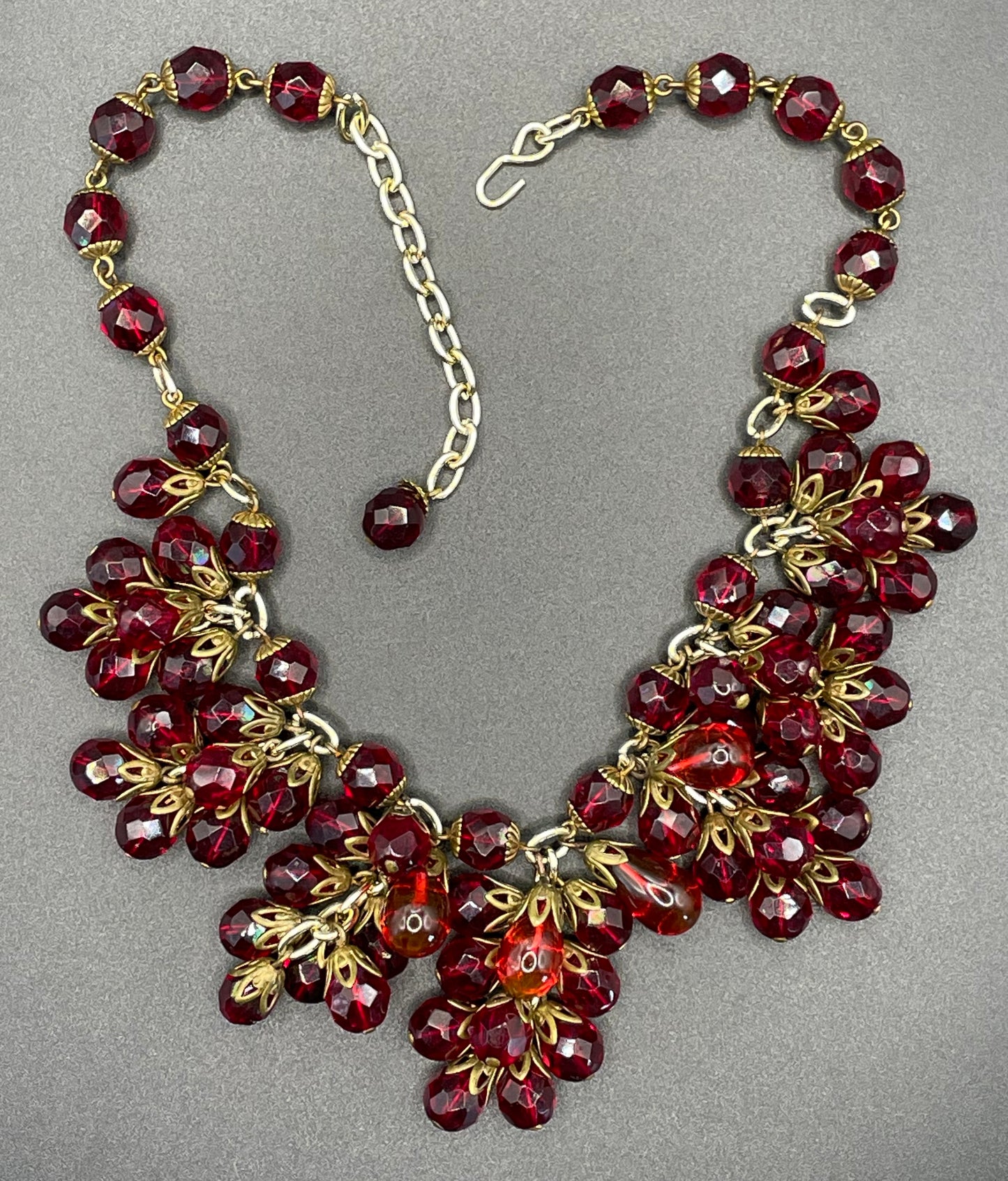 Vintage Art Deco garnet red crystal glass bead fringe necklace, beautiful deep red glass clusters, choker length