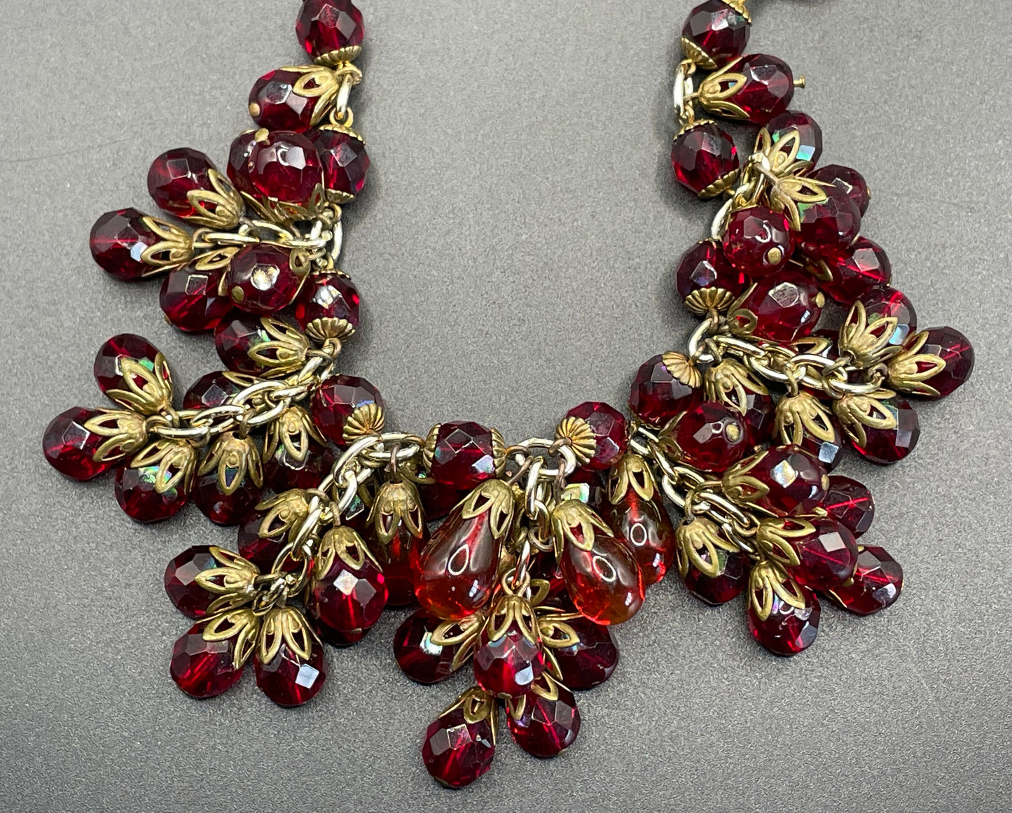 Vintage Art Deco garnet red crystal glass bead fringe necklace, beautiful deep red glass clusters, choker length
