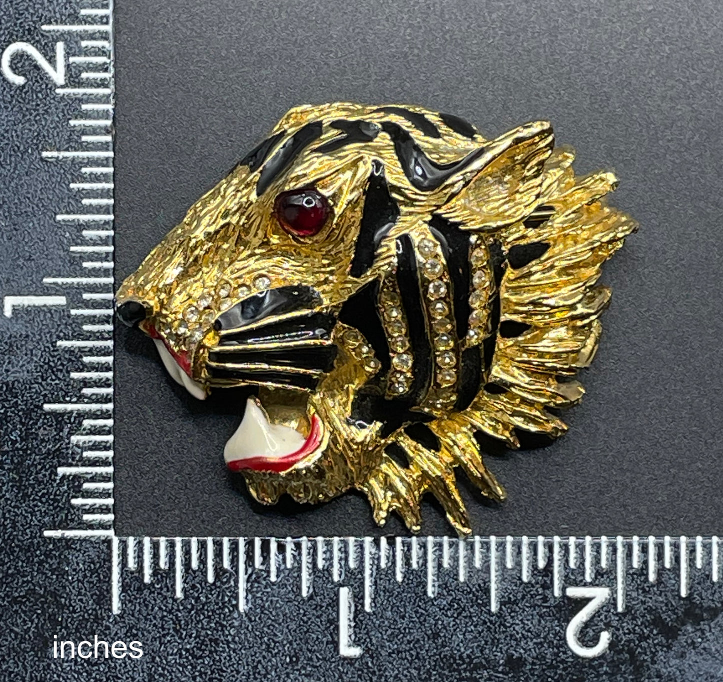 Huge vintage fierce tiger head brooch - red glass cabochon, rhinestone and enamel - in the style of Hattie Carnegie, Gucci, Butler & Wilson