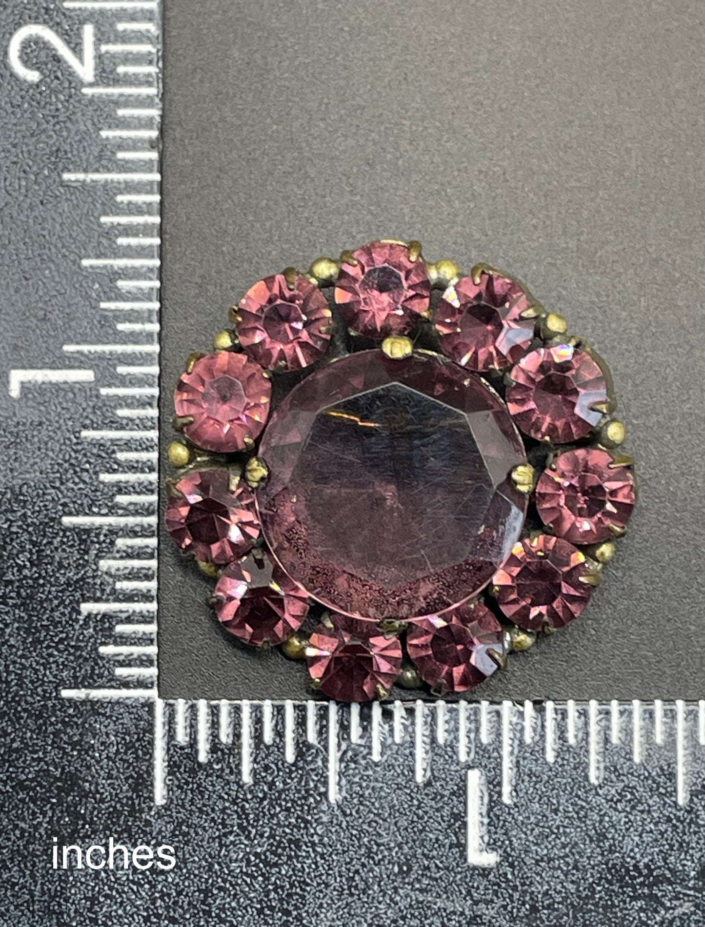 Vintage Art Deco 1930s Czech amethyst purple glass, open-backed paste rhinestone brooch pin in antique gold tone