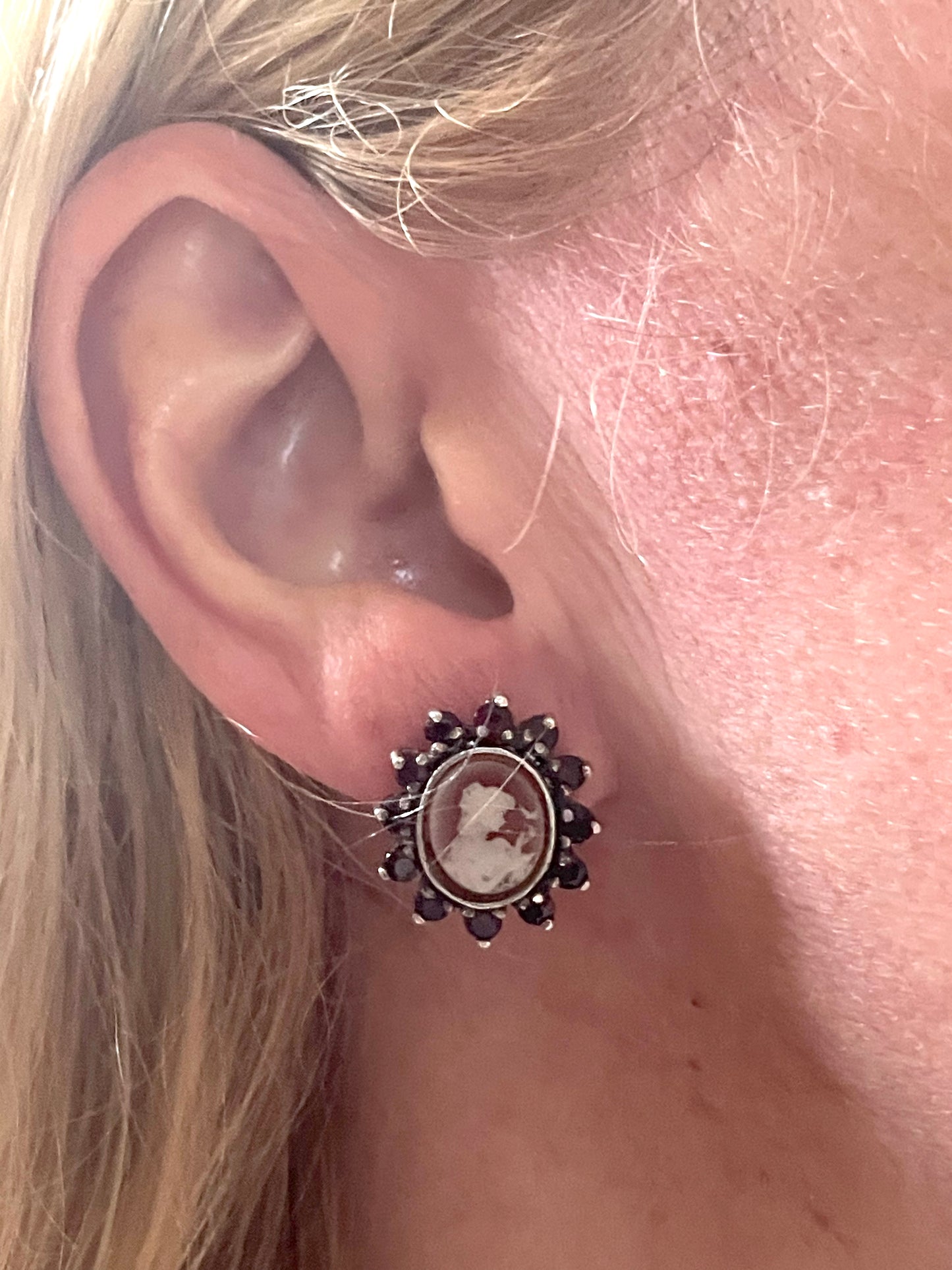 Antique sterling silver shell cameo and Bohemian garnet stud earrings, delicate pieces in presentation box