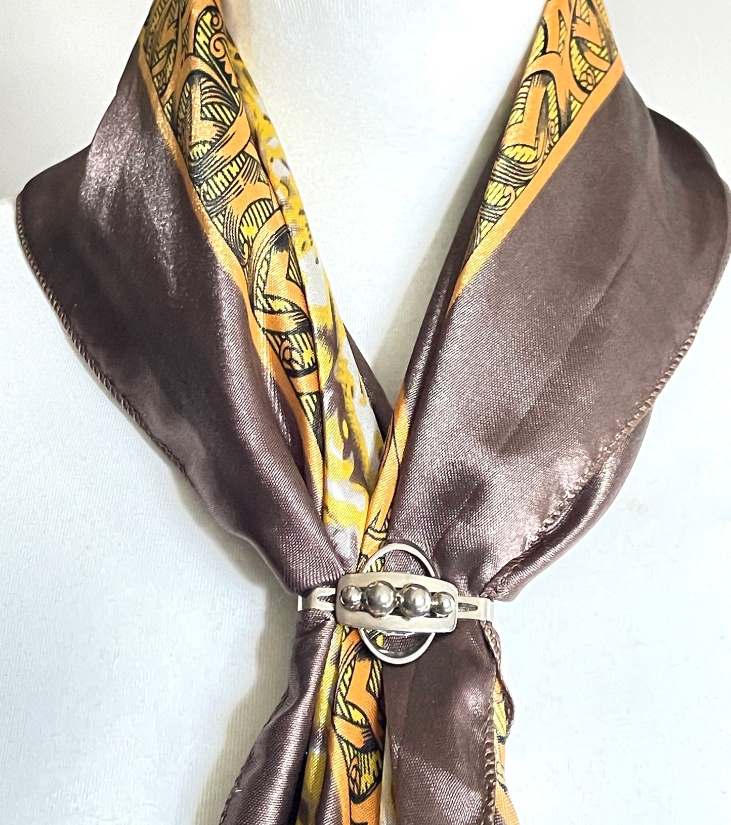 Vintage Art Deco machine age silver tone chrome abstract geometric scarf or tie clip - three-dimensional, architectural design