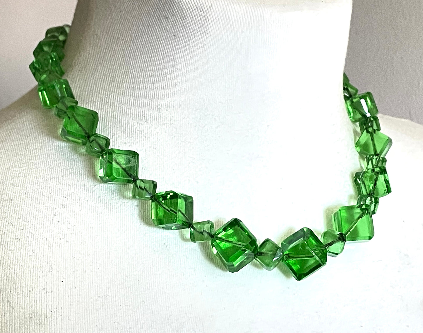 Vintage uranium glass faceted bead graduated Art Deco necklace - fabulous beads that glow under UV light, on foxtail chain
