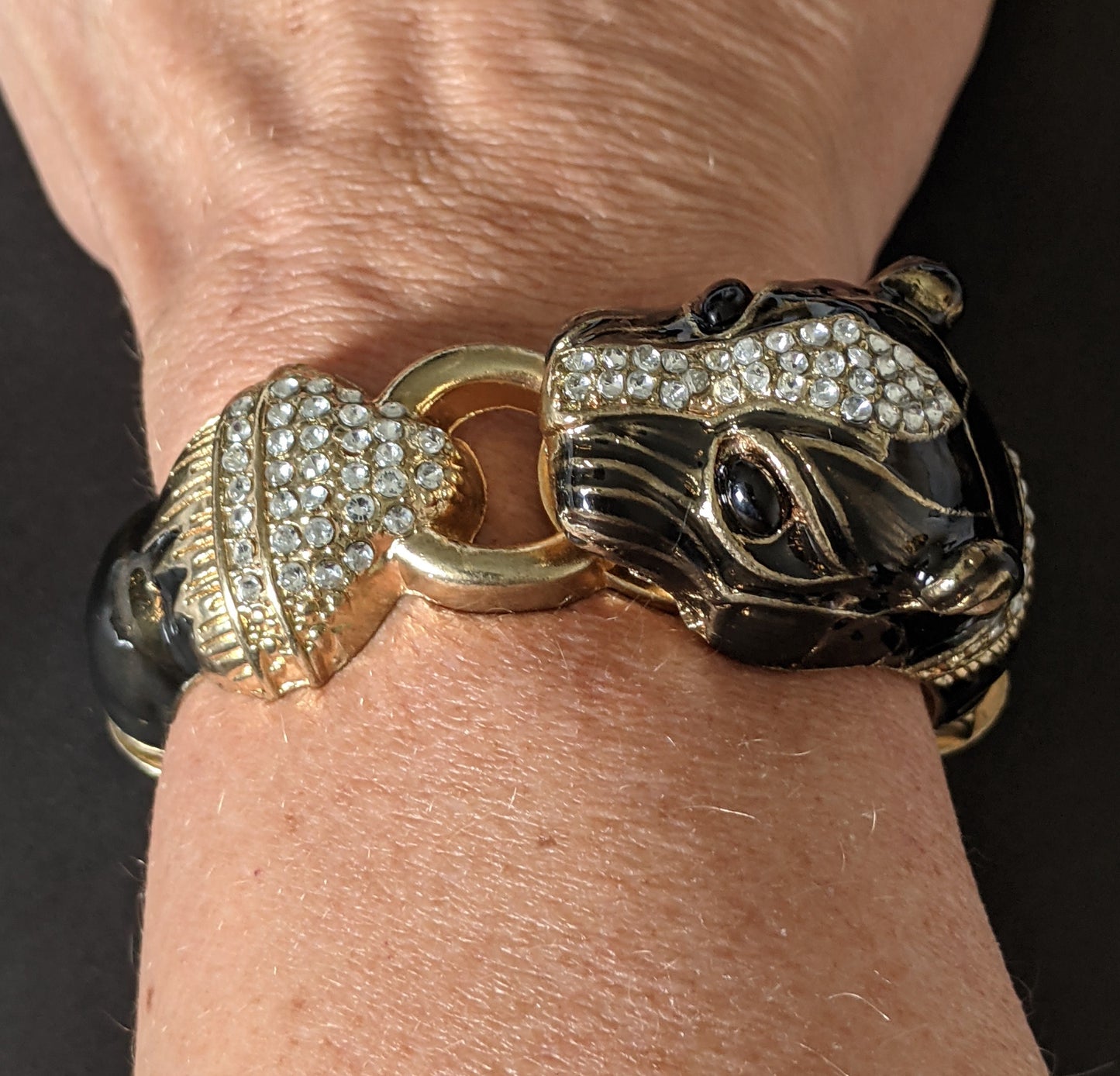 Large vintage leopard / panther bangle, gold tone, black enamel, rhinestones, very like Ciner foo dog or Kenneth Jay Lane bangles