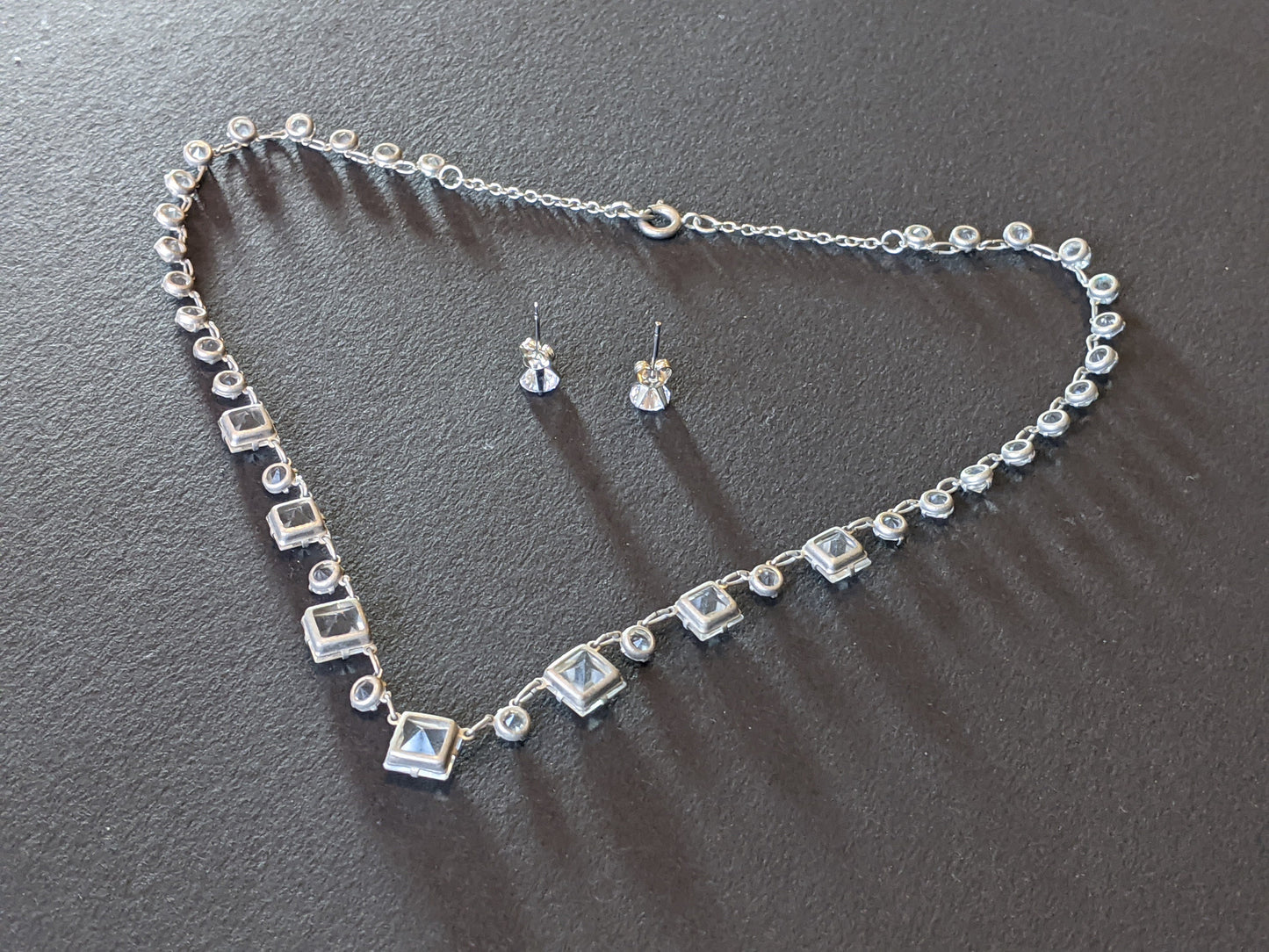 Vintage Art Deco clear paste riviere necklace, bezel set open backed round & square cut rhinestones, with free stud earrings