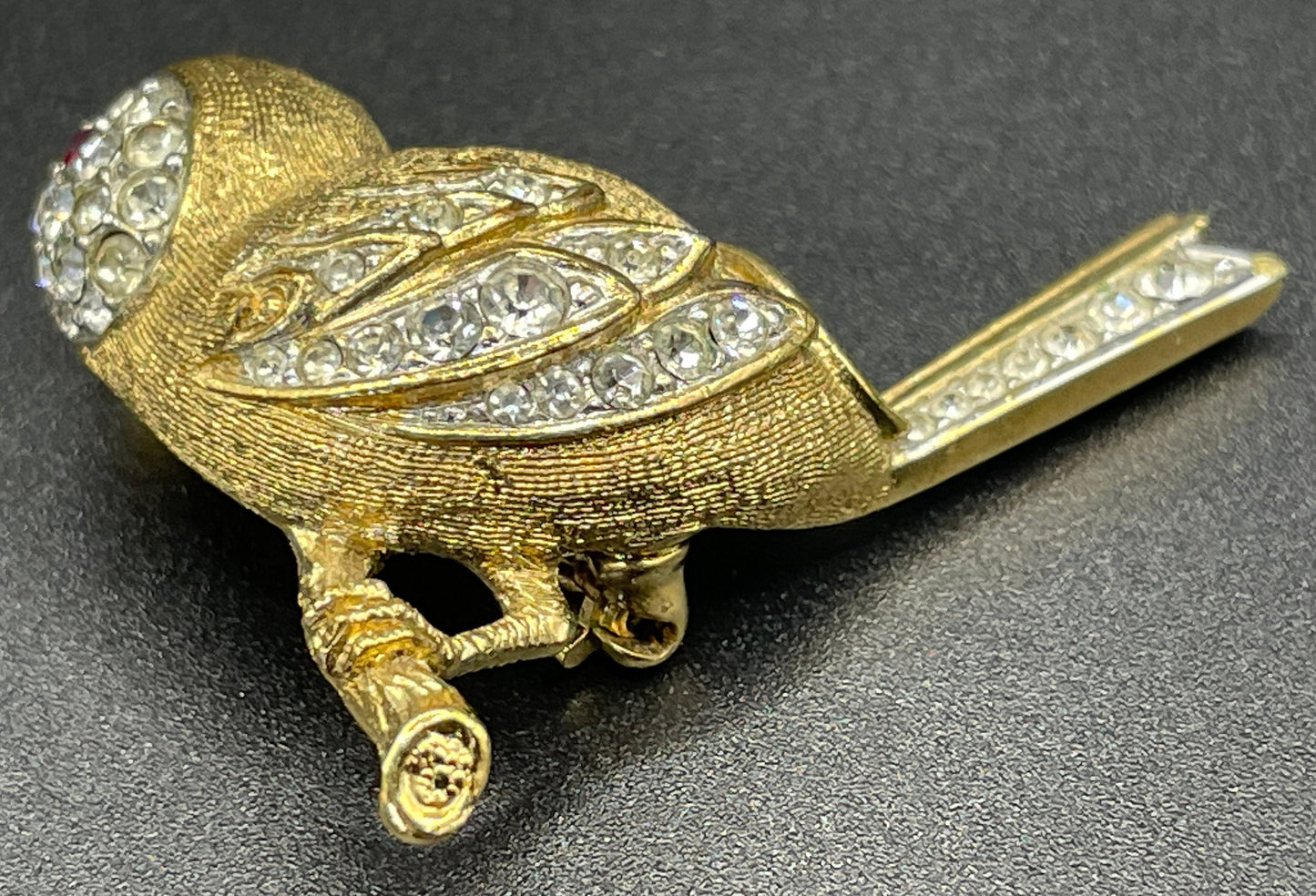 Vintage signed Attwood and Sawyer (A&S) 22ct gold plated with clear and red rhinestone adorable wren bird brooch