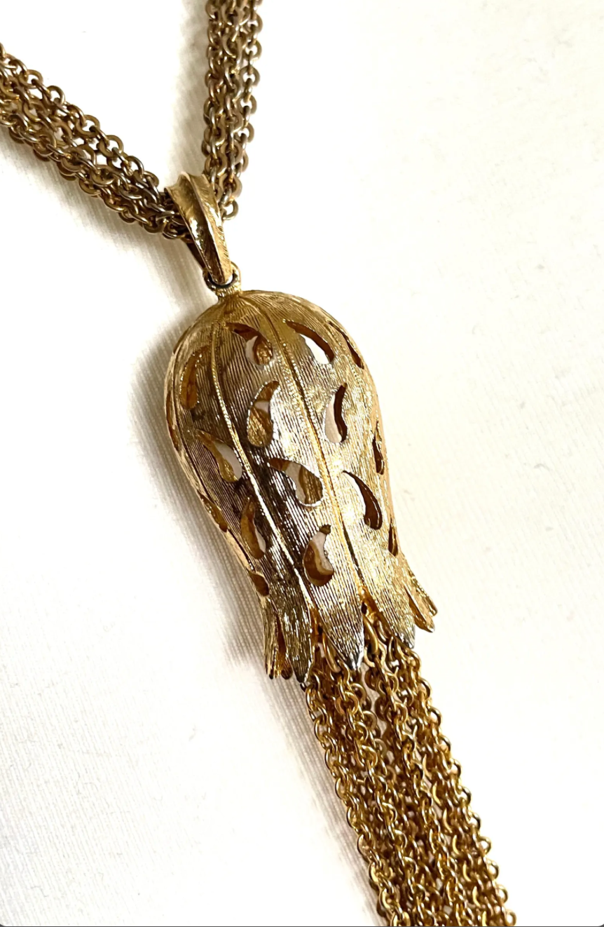Vintage signed Trifari long multi strand chunky gold tone tassel necklace, 1970s flapper revival style