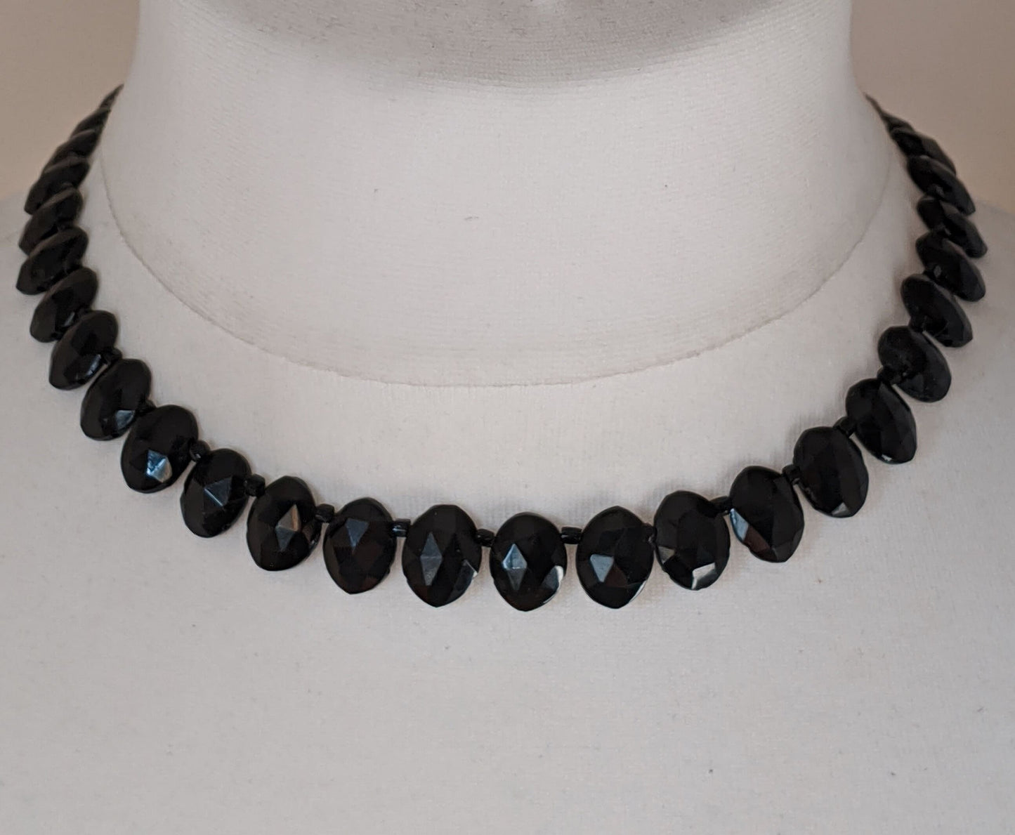 Antique French jet riviere necklace - Victorian Vauxhall glass, black faceted glass oval jet stones