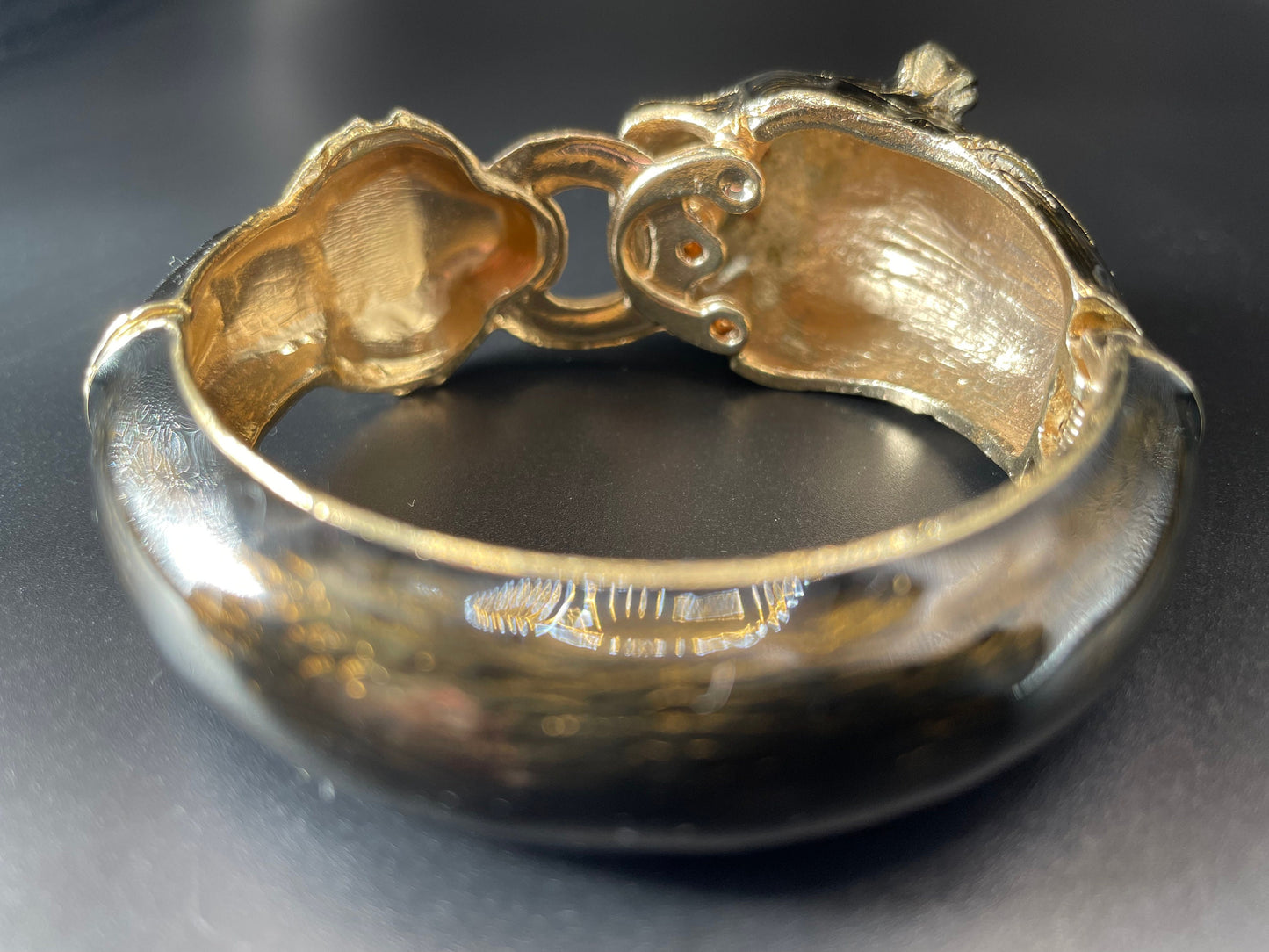 Large vintage leopard / panther bangle, gold tone, black enamel, rhinestones, very like Ciner foo dog or Kenneth Jay Lane bangles