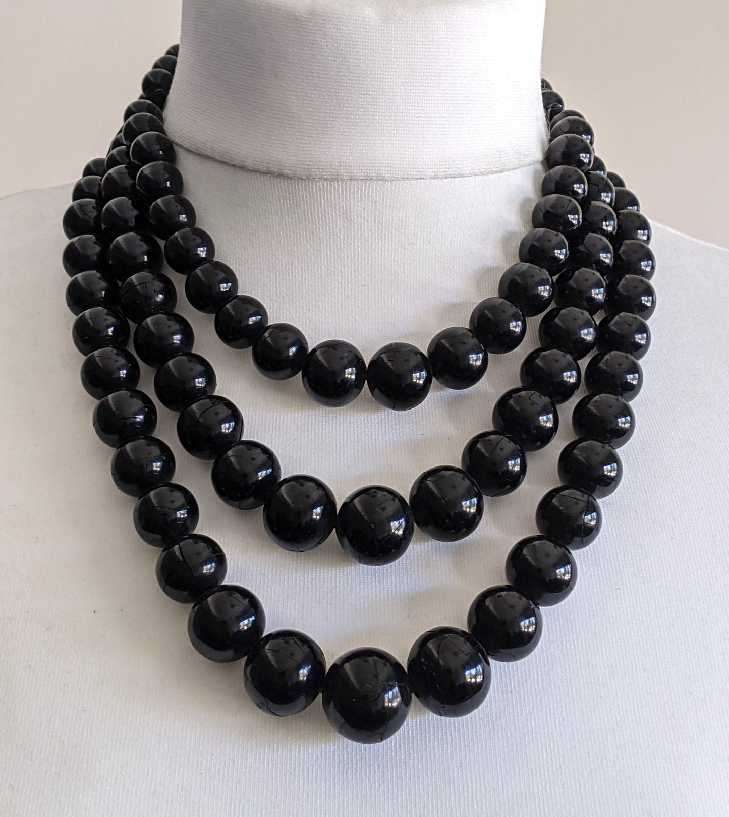 Huge antique Victorian Whitby jet bead, triple strand mourning necklace