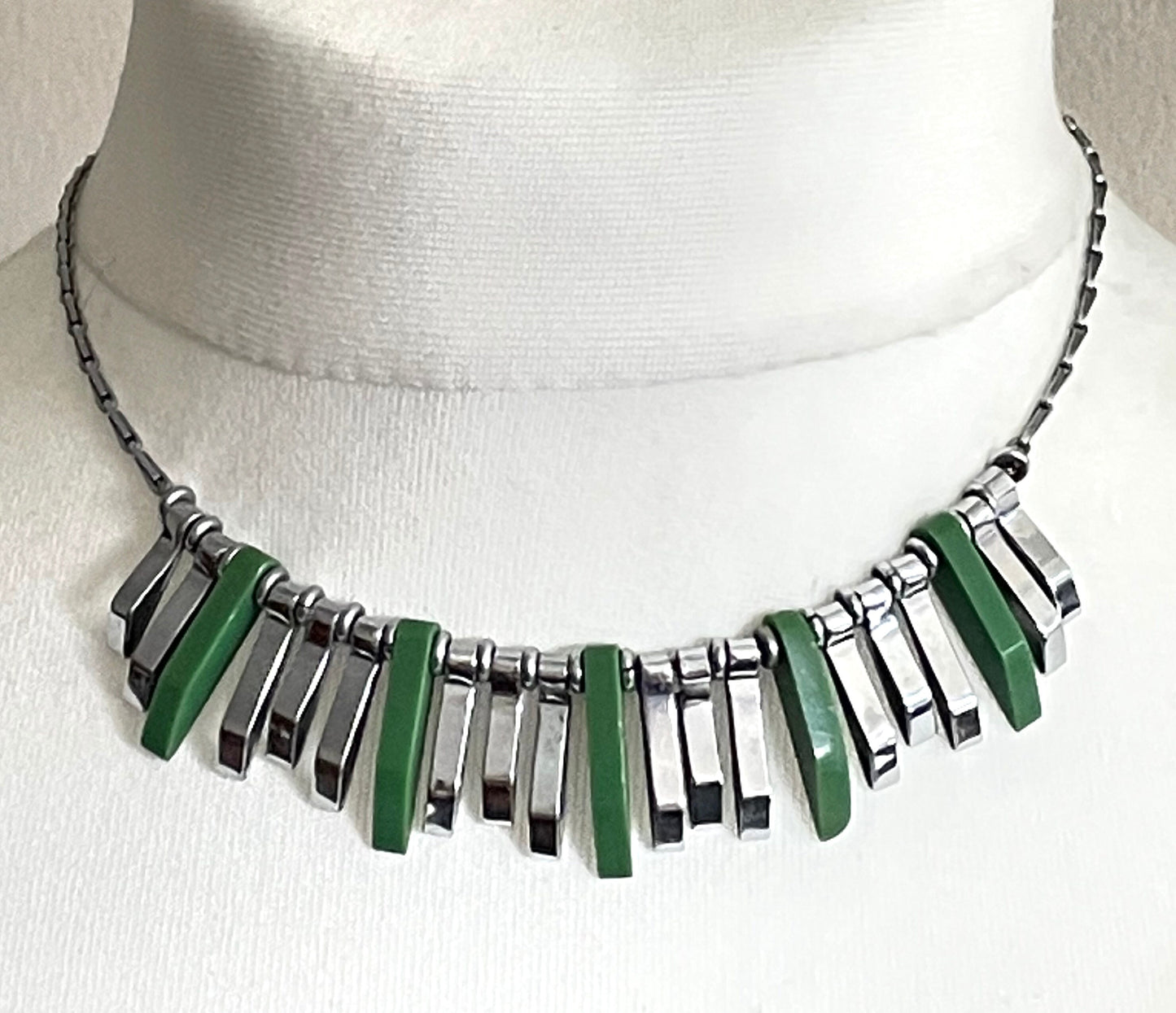 Vintage Jakob Bengel Art Deco machine age necklace, beautiful bright green galalith 3D geometric shapes with shiny silver tone chrome