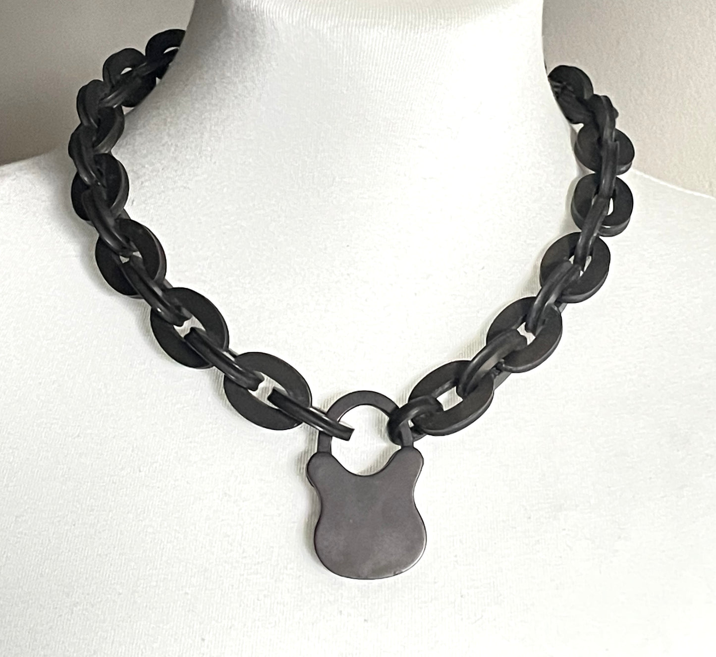 Antique Victorian vulcanite chunky chain necklace with adorable padlock clasp / pendant