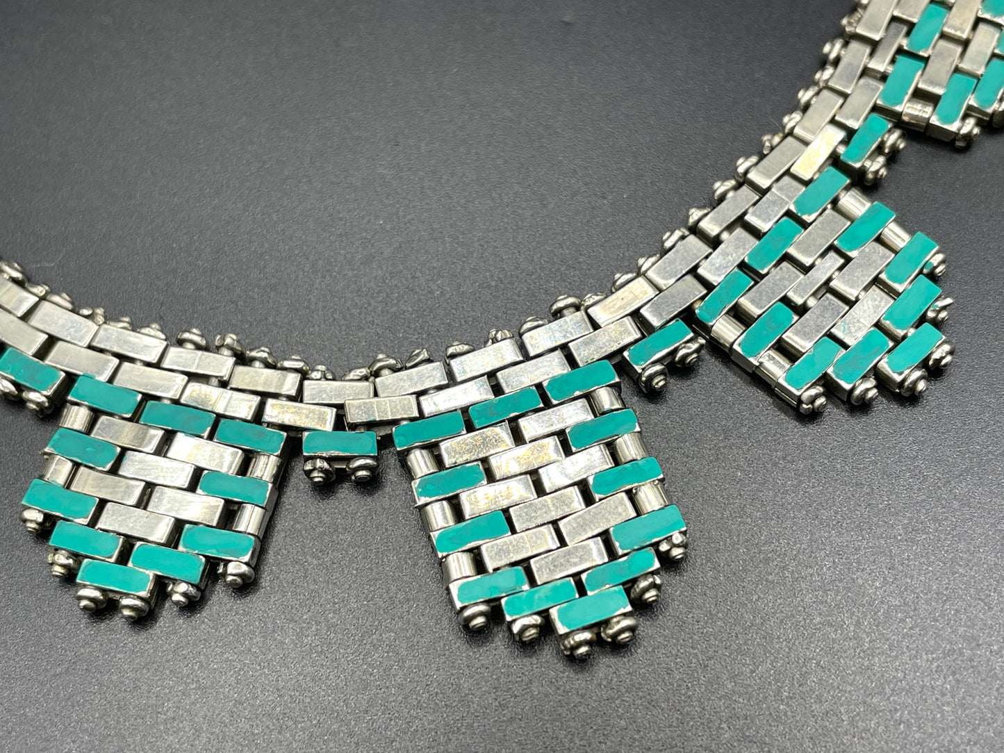 Vintage Jakob Bengel Art Deco brickwork / mauerwerk machine age shiny chrome silver tone necklace, teal green enamel embellishment