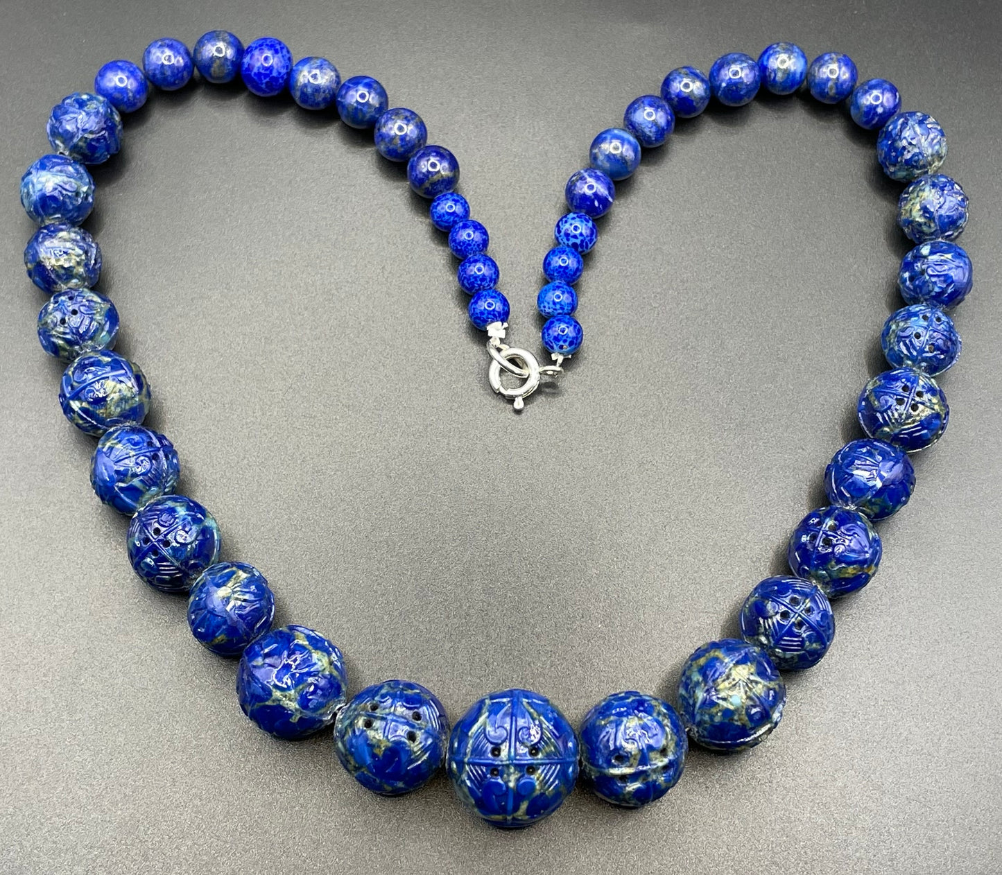 Vintage moulded / pressed blue faux lapis lazuli glass bead necklace