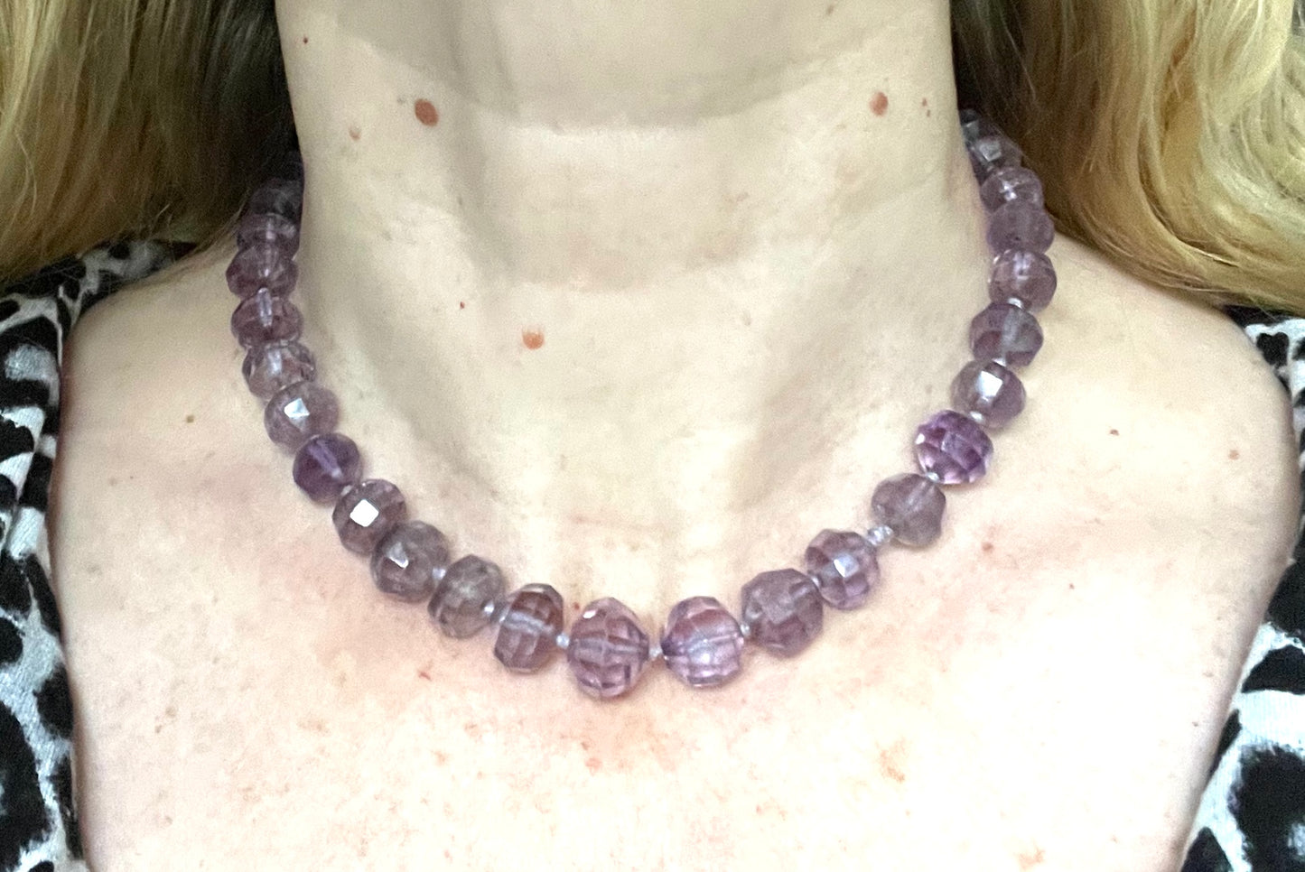 Antique / vintage real amethyst gemstone hand-faceted large bead necklace, hand-knotted beads, lovely shades of purple and violet, 63 grams