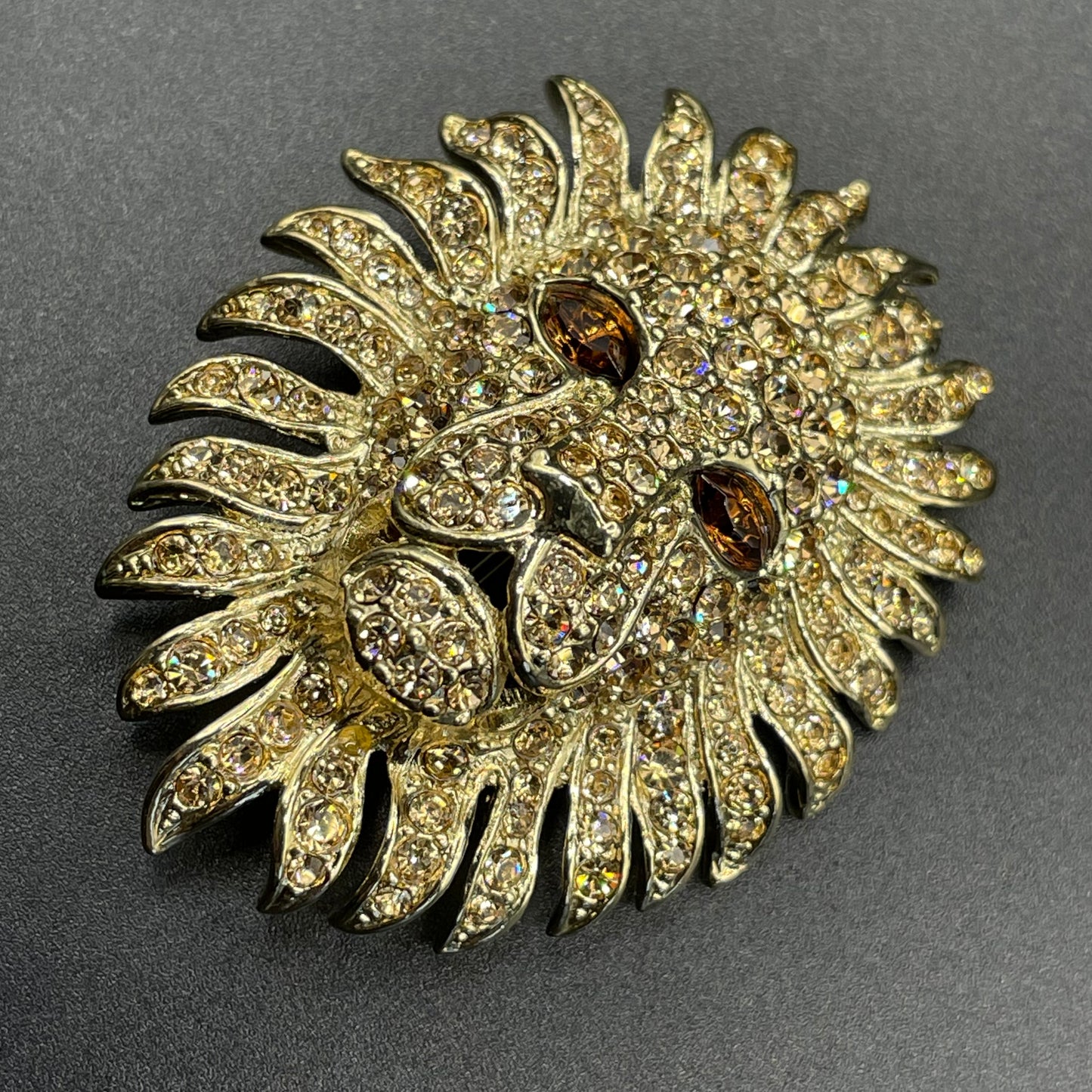 Vintage Attwood and Sawyer (A&S) large rhinestone lion brooch - signed, 22ct gold-plated, champagne and topaz colour stones