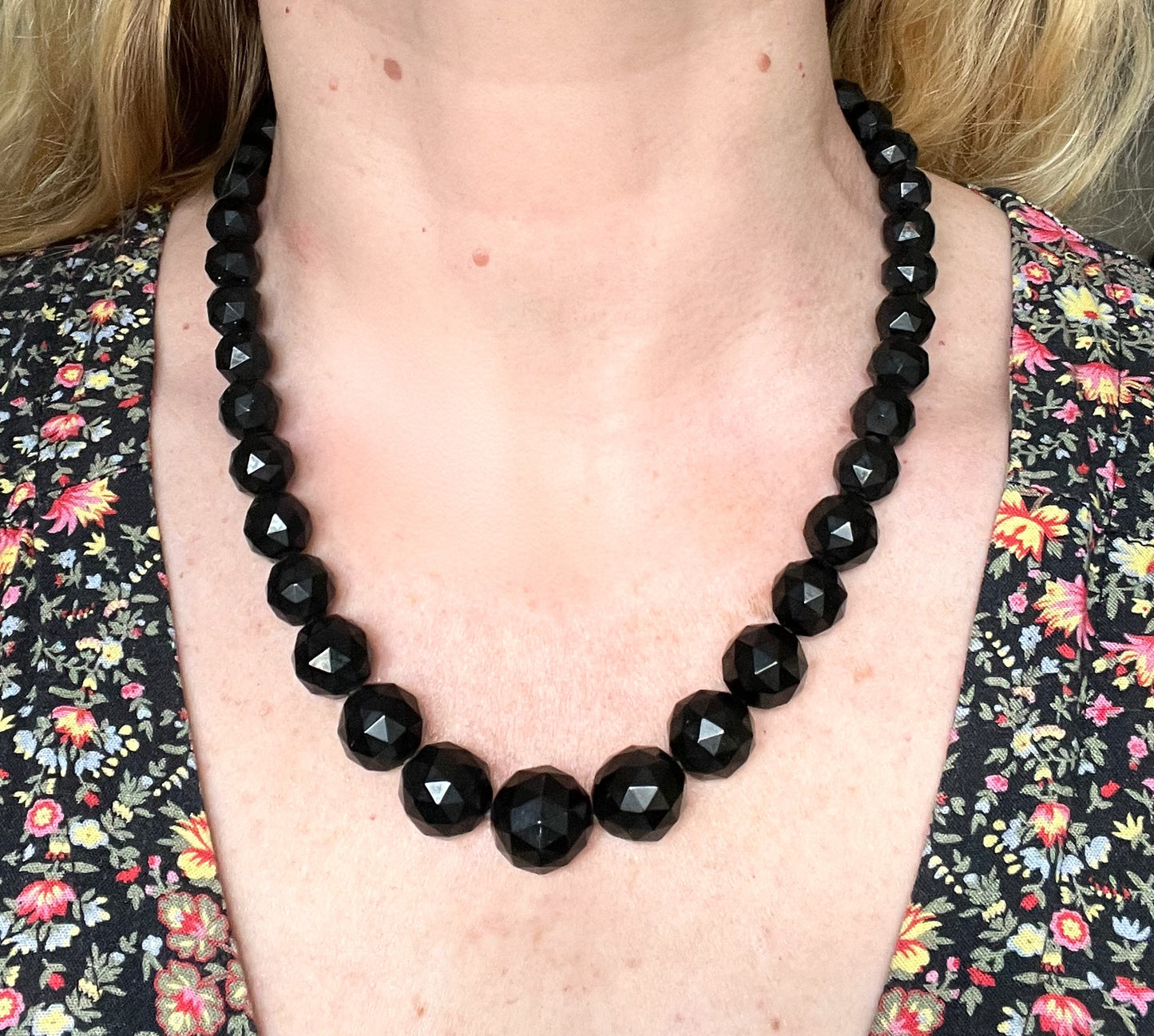 Antique Victorian Whitby jet graduated faceted bead choker necklace, lovely large sized graduated beads, sterling silver clasp
