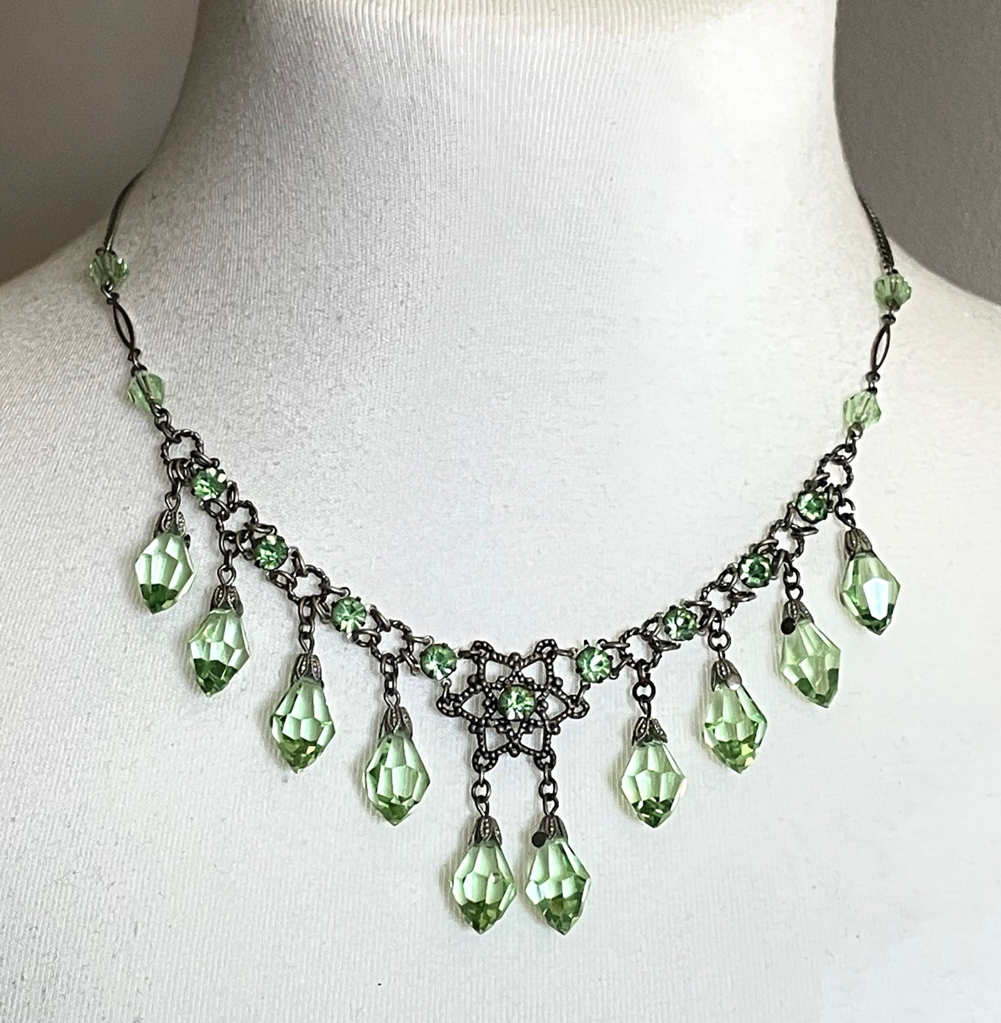 Vintage uranium glass drop and green faceted crystal Art Deco fringe necklace - fabulous beads that glow under UV light