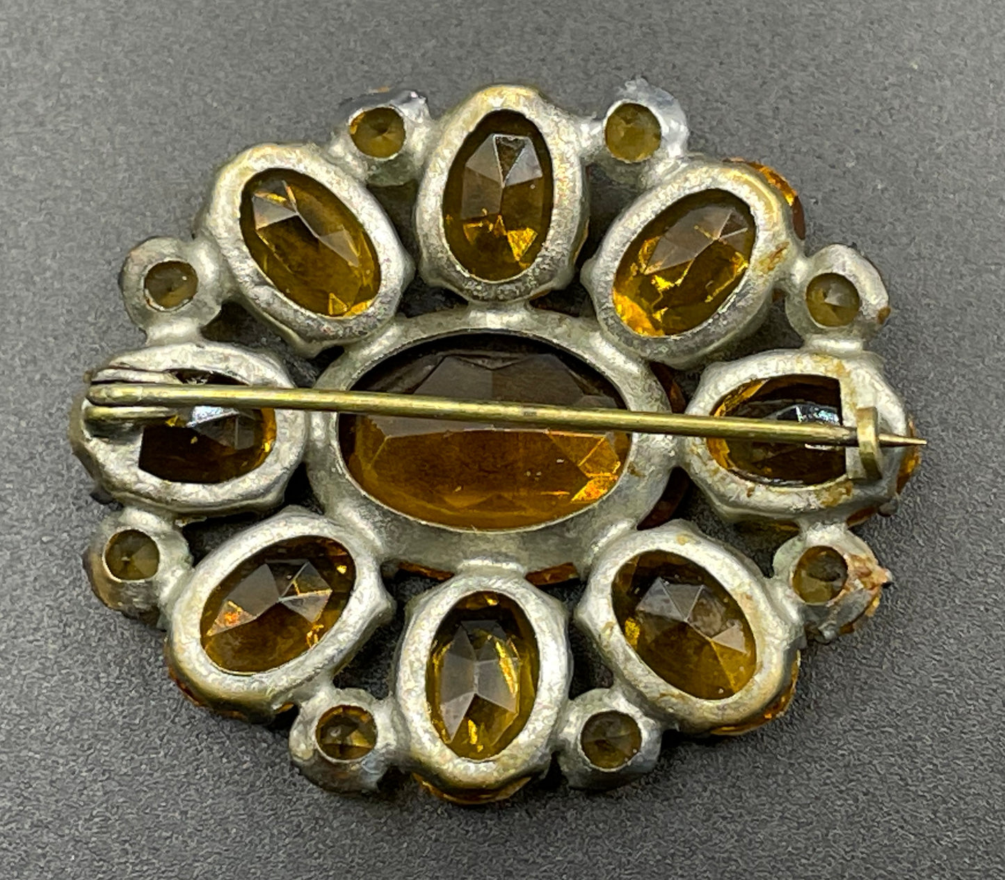Vintage Art Deco citrine yellow glass rhinestone, open-backed, pale antique gold tone brooch pin, stunning sunshine colour