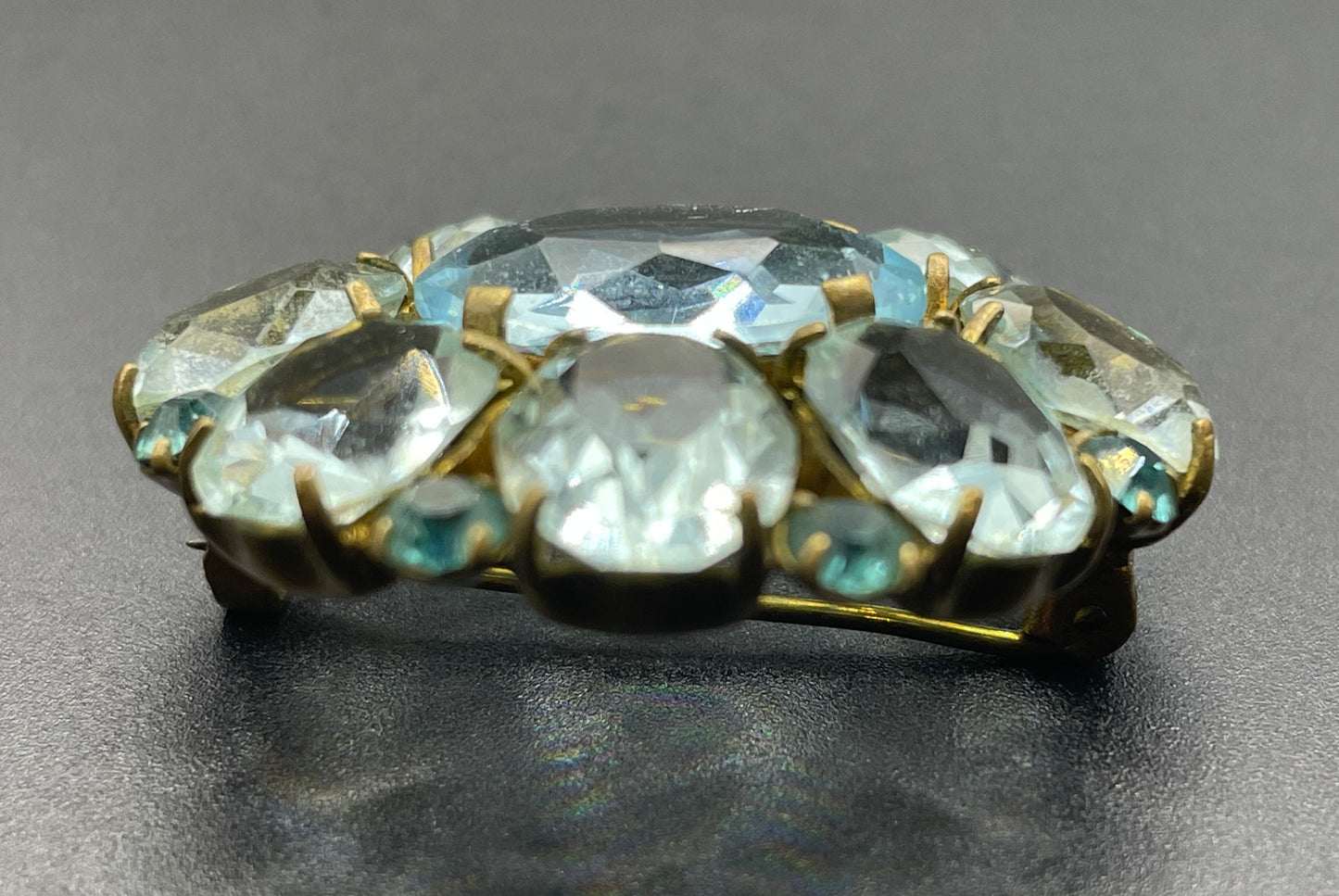 Vintage Art Deco two shades of very pale aqua blue glass rhinestone, open-backed, gold tone brooch pin, stunning colour