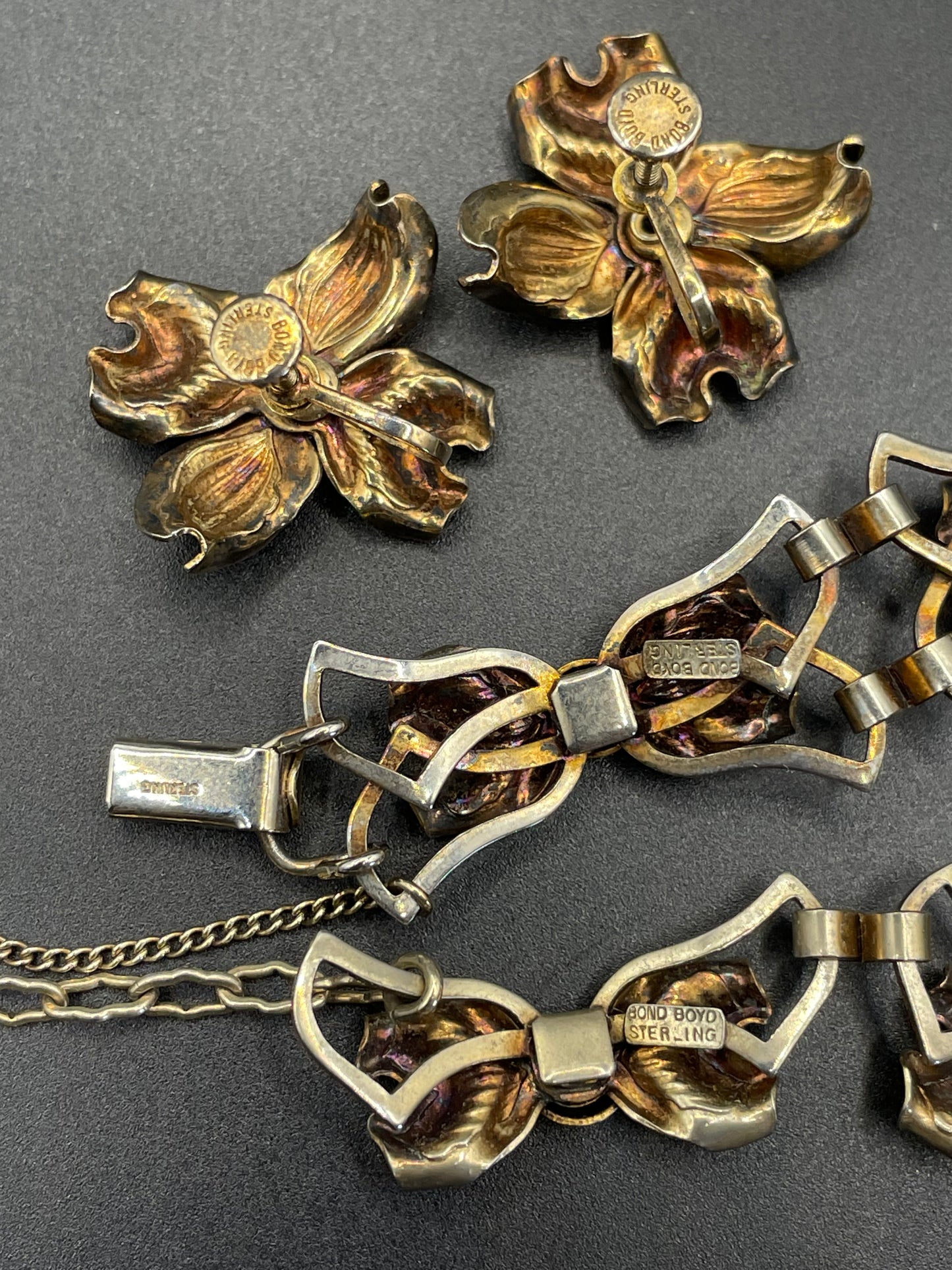 Vintage signed Bond Boyd sterling silver gilt and enamel necklace, bracelet and screw-back earrings parure set, 47 grams overall