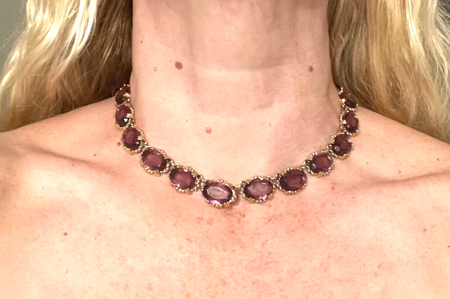 Vintage Sphinx amethyst purple / violet glass riviere necklace, heavy, bezel set, open-backed stones in ornate gold tone setting
