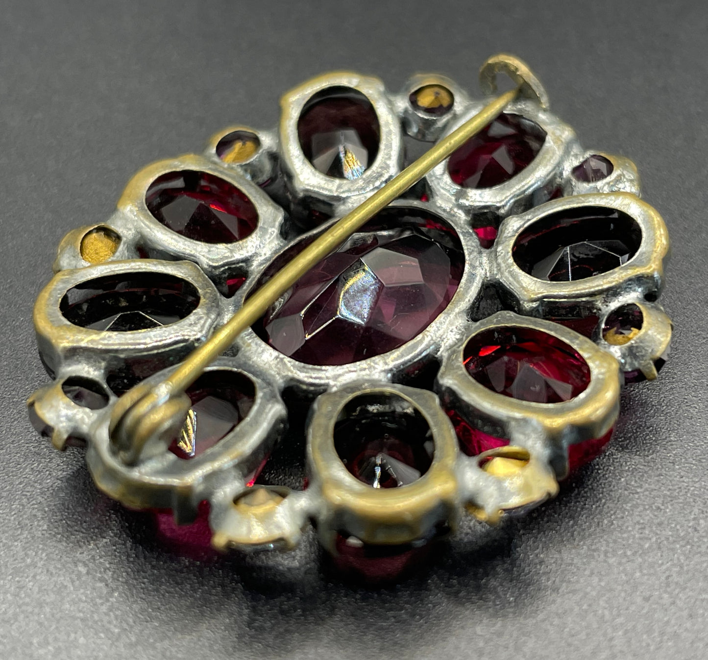 Vintage Art Deco Czech deep purple, violet and pink amethyst glass rhinestone and cabochon brooch pin, stones set open-backed